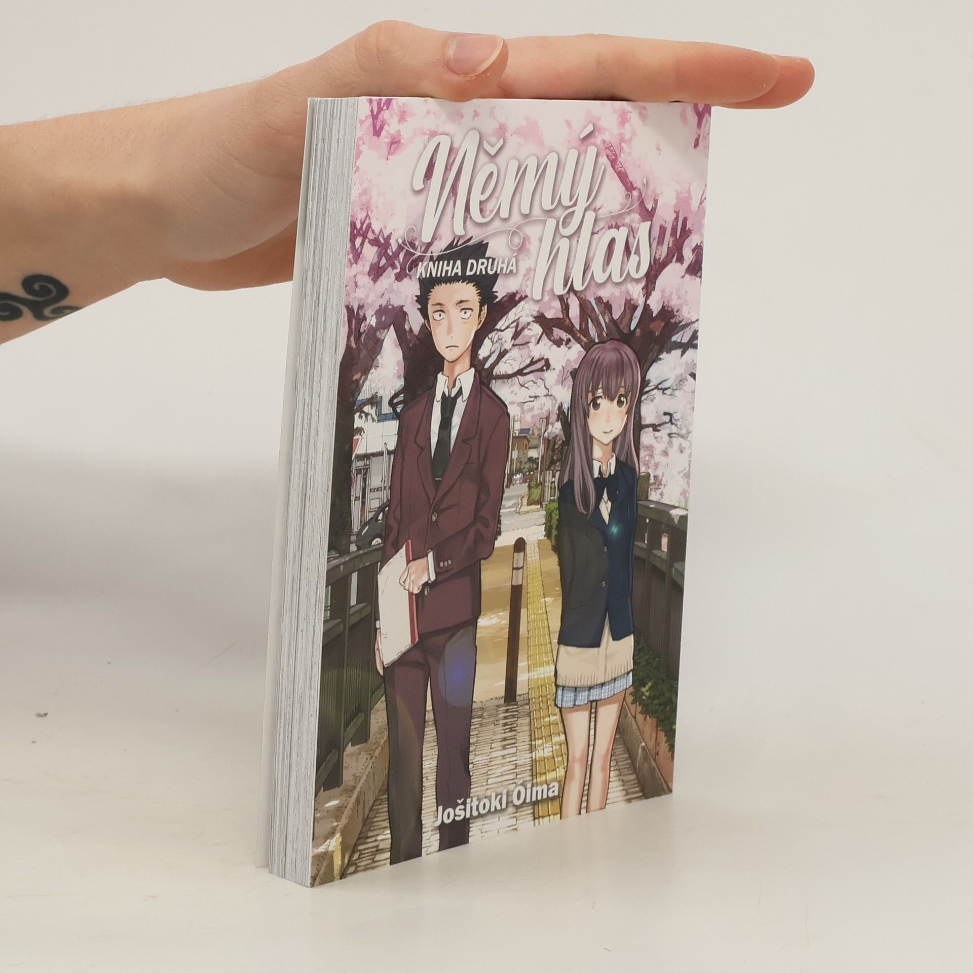 Yoshitoki Ōima Němý hlas. Kniha druhá