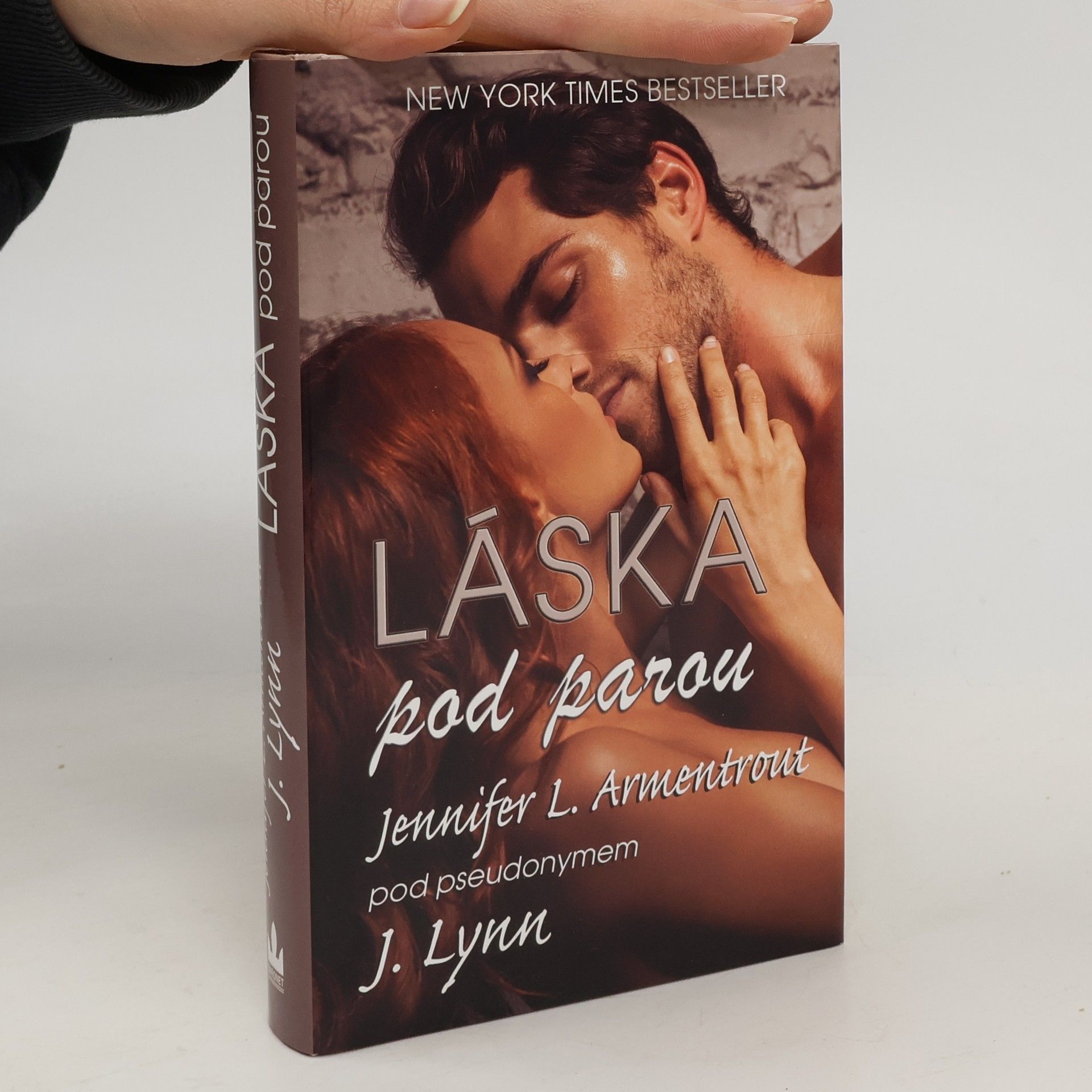 Jennifer L. Armentrout Láska pod parou