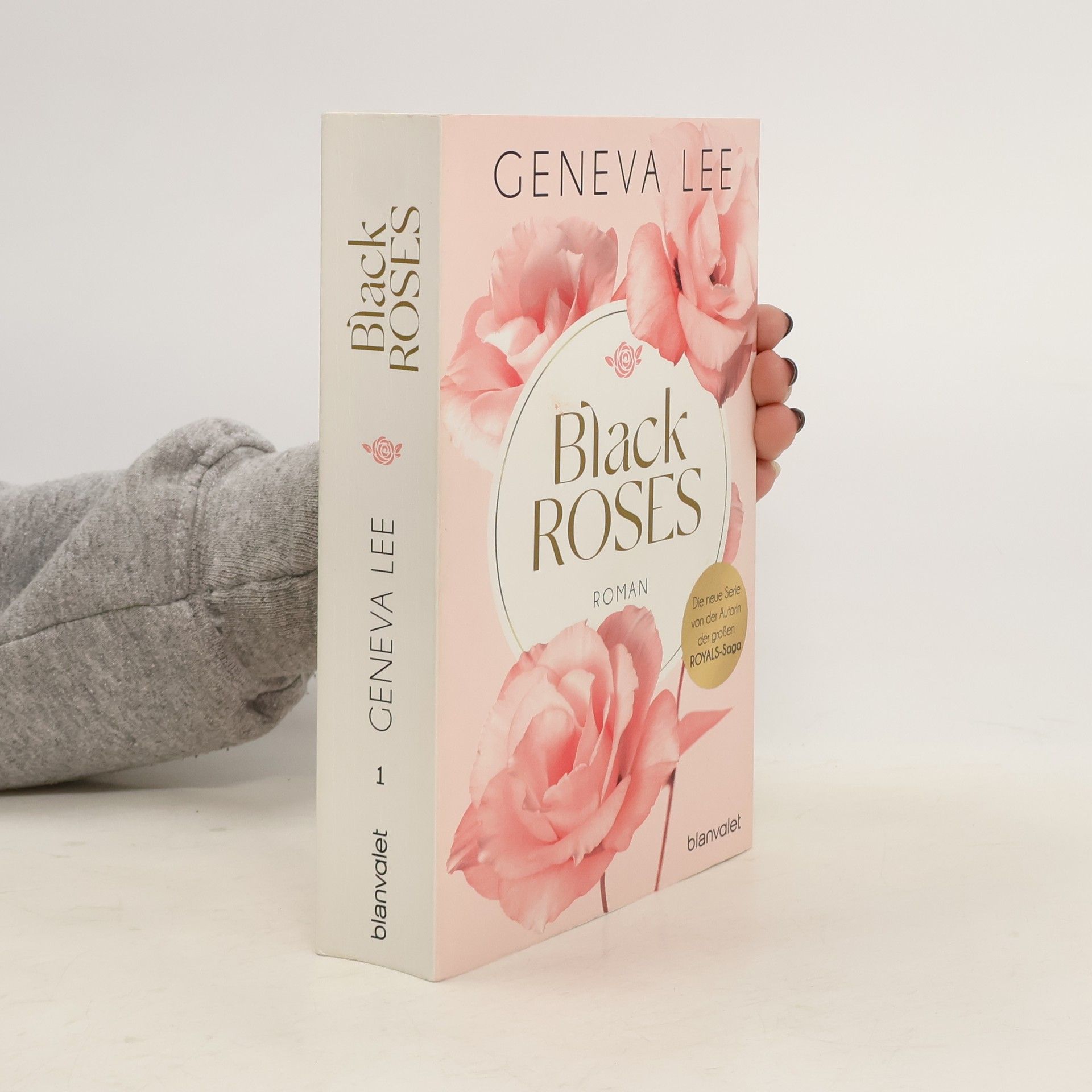 Geneva Lee Black Roses