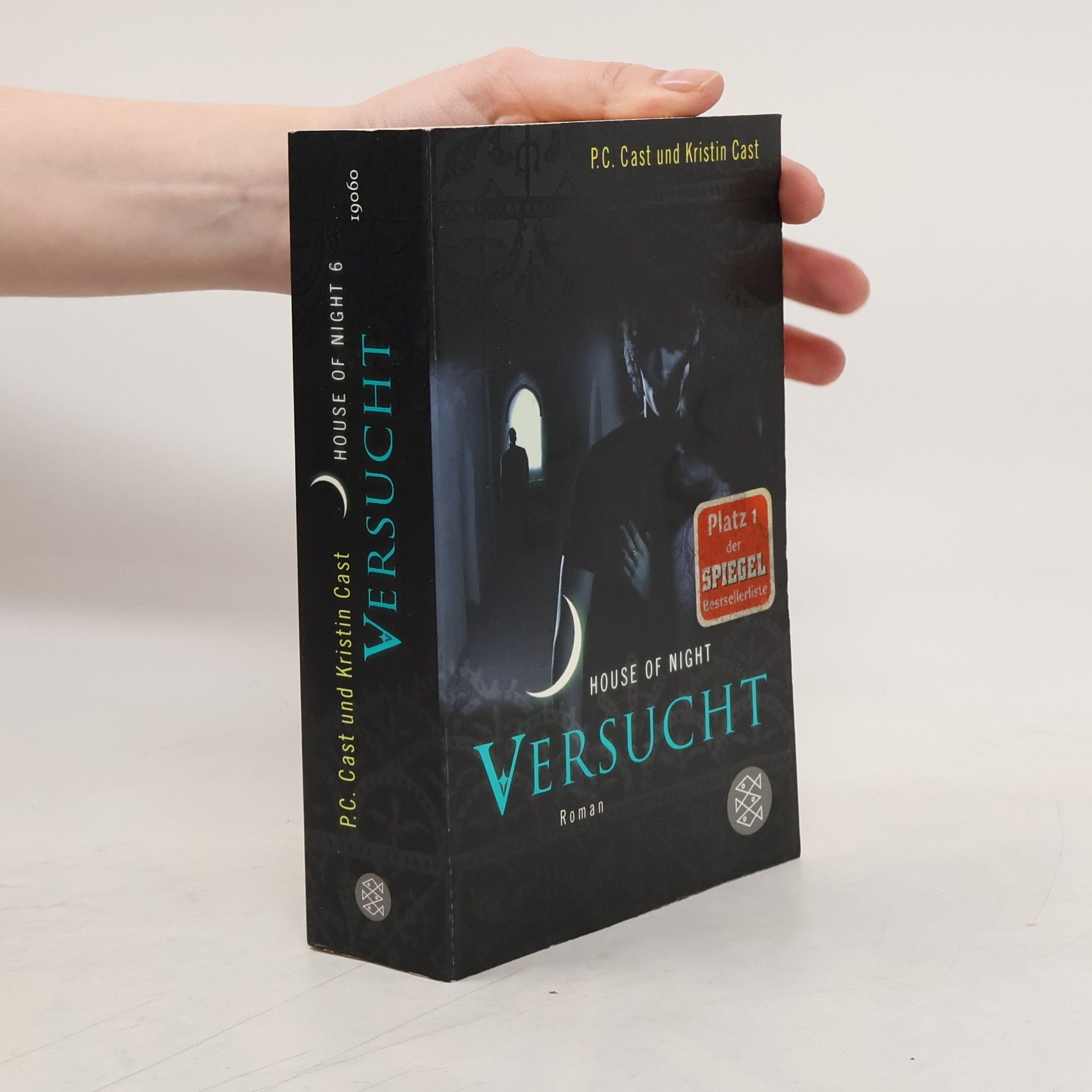 Phyllis Christine Cast House of Night. Versucht