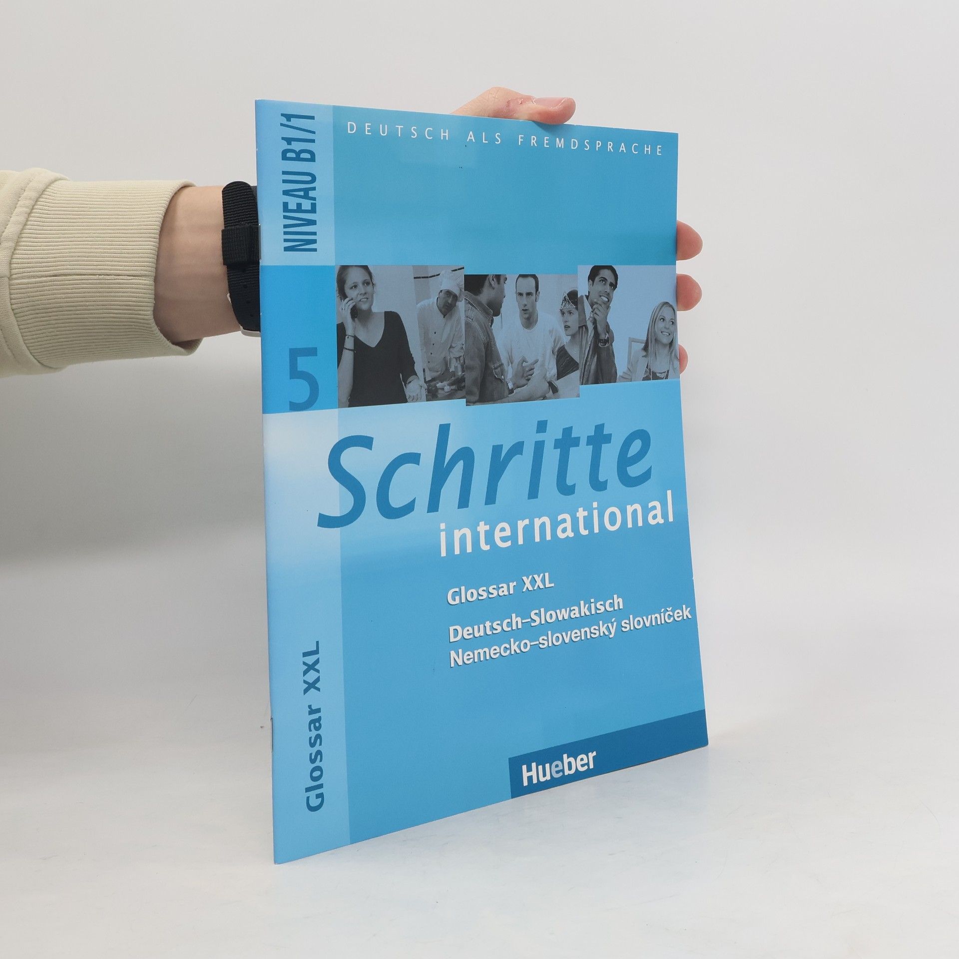 AA.VV. Schritte international