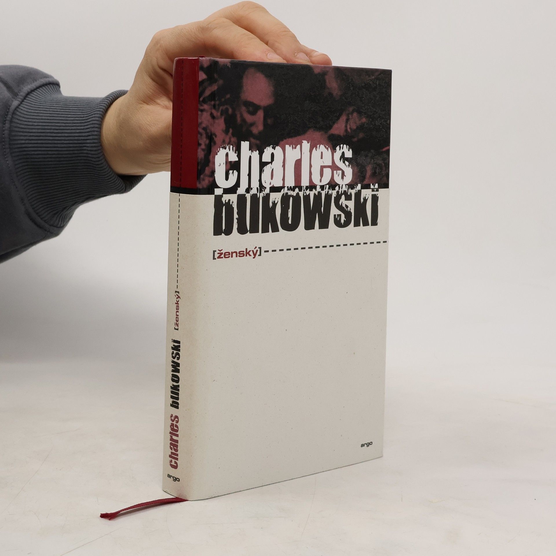 Charles Bukowski Ženský