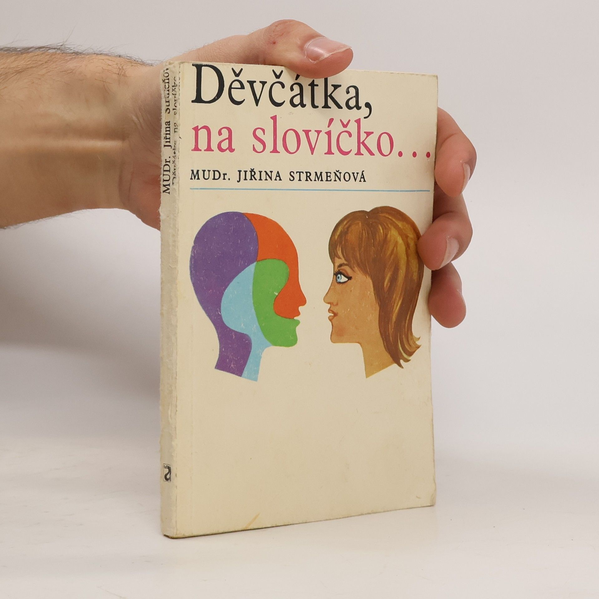 Děvčátko na slovíčko...