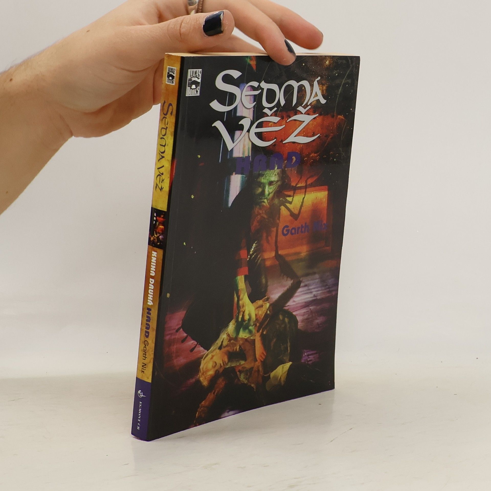 Garth Nix Sedmá věž: Hrad