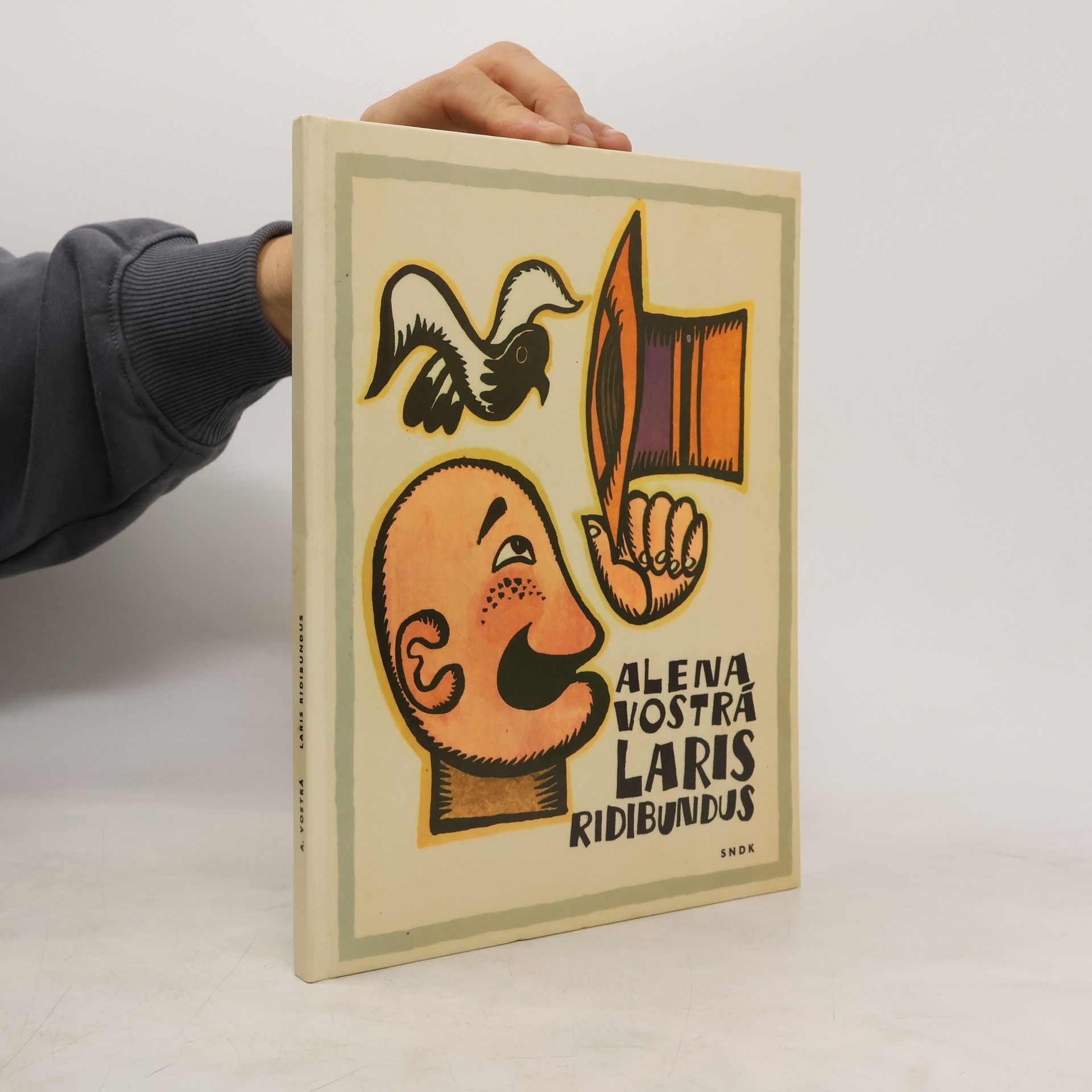 Alena Vostrá Laris Ridibundus