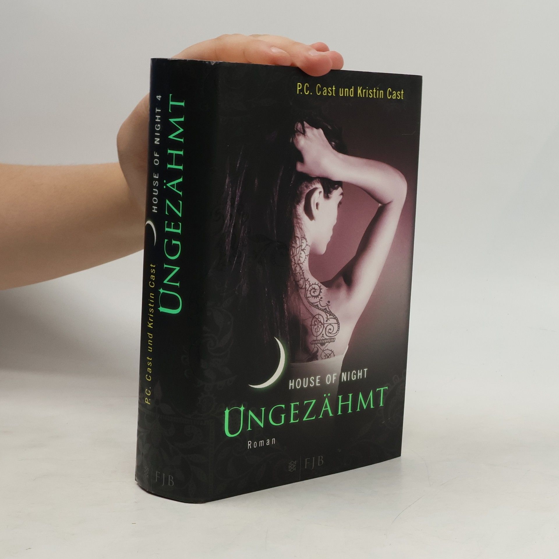 Phyllis Christine Cast House of Night 4. Ungezähmt