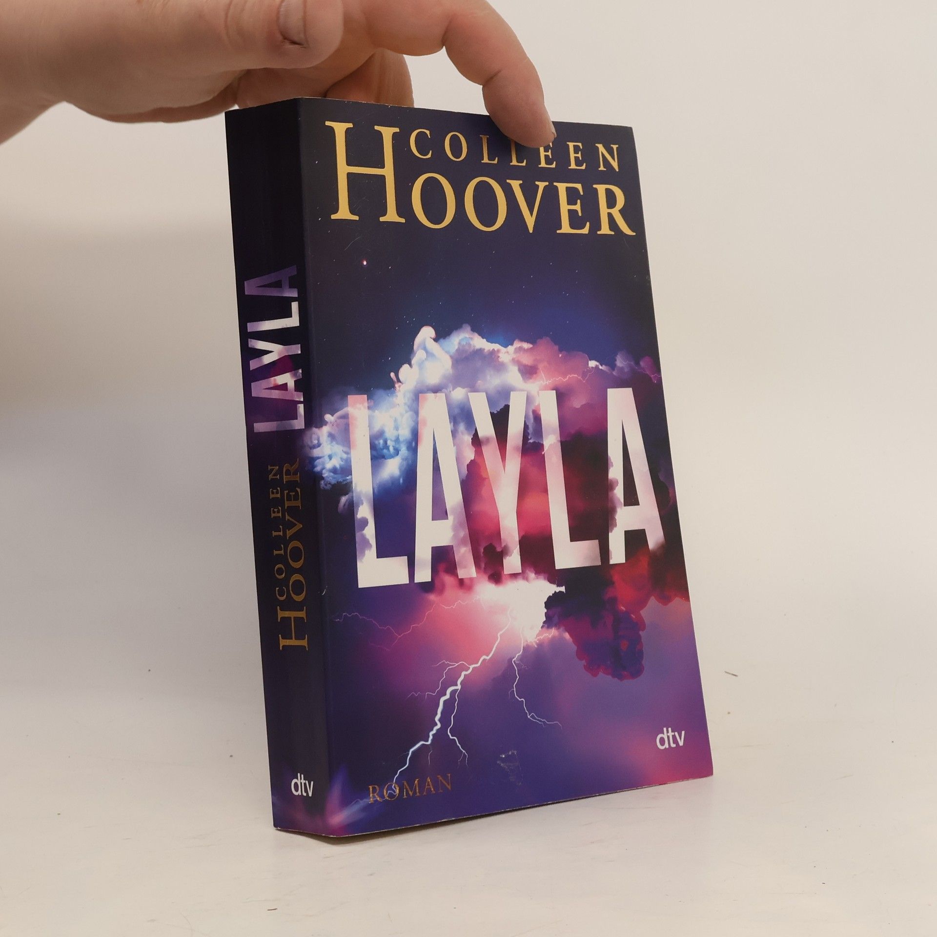 Colleen Hoover Layla