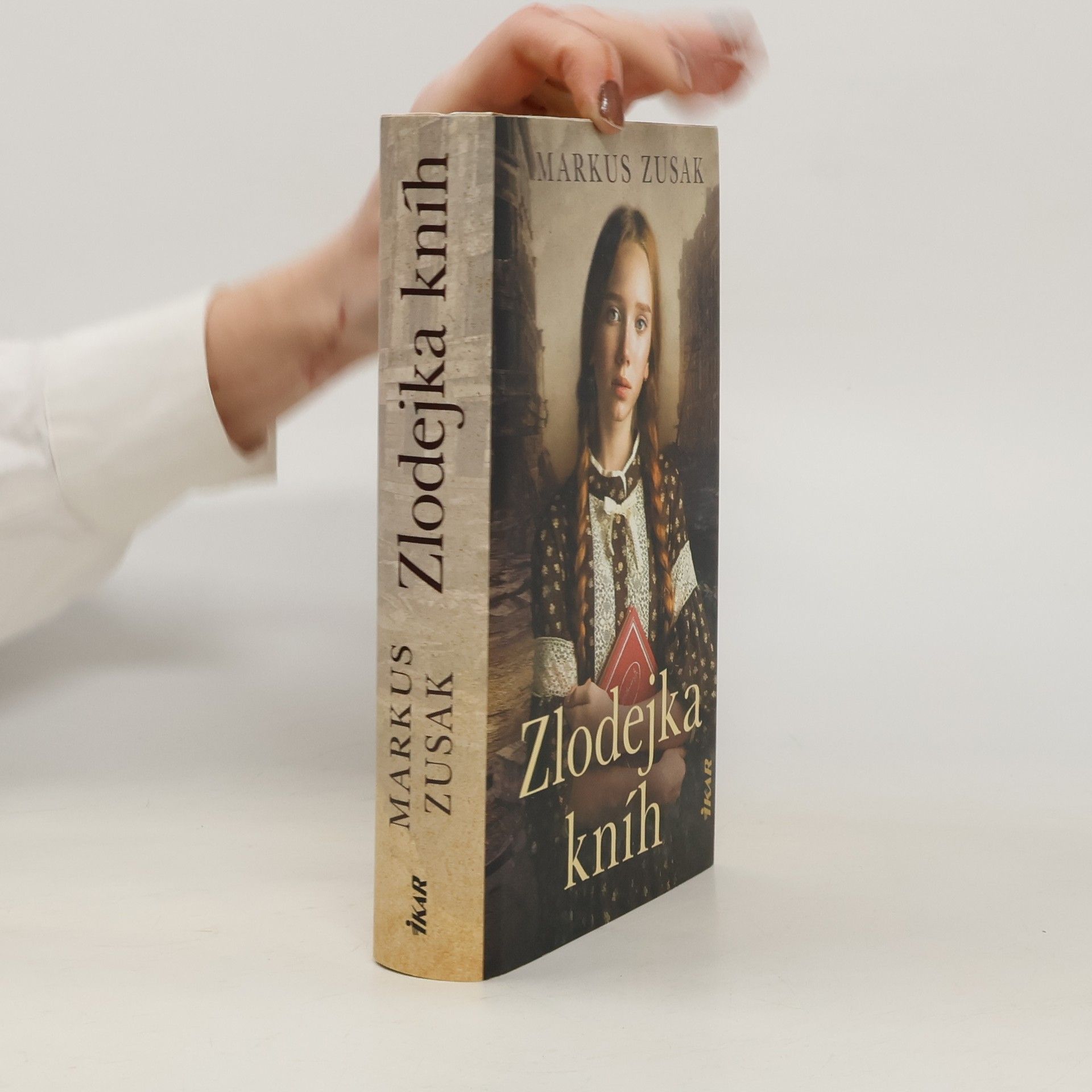 Markus Zusak Zlodejka kníh