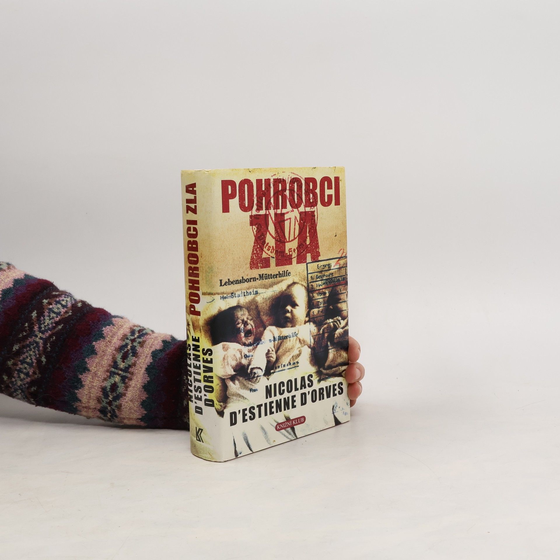 Nicolas d. Estienne d. Orves Pohrobci zla