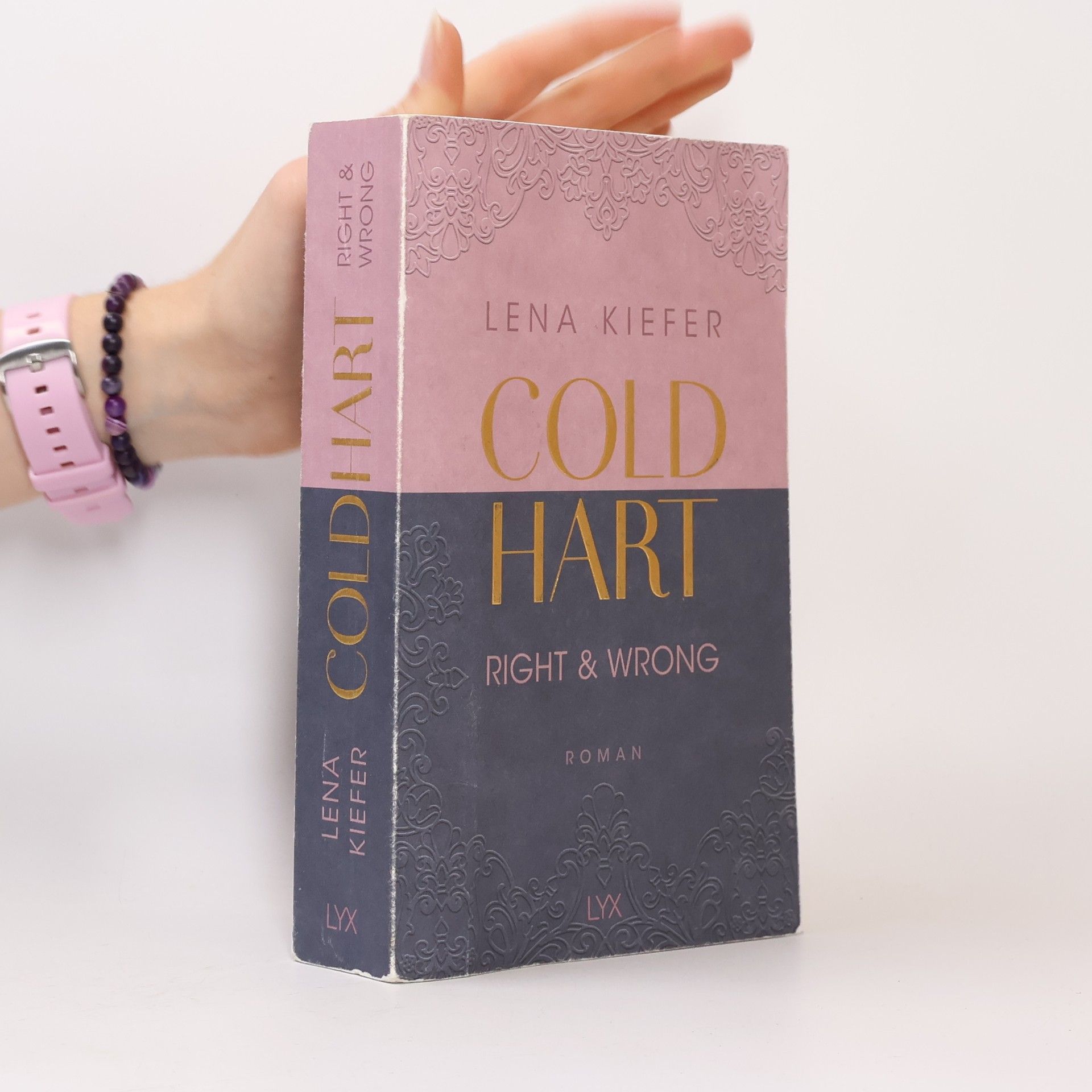 Lena Kiefer Right & Wrong / Coldhart Bd.3