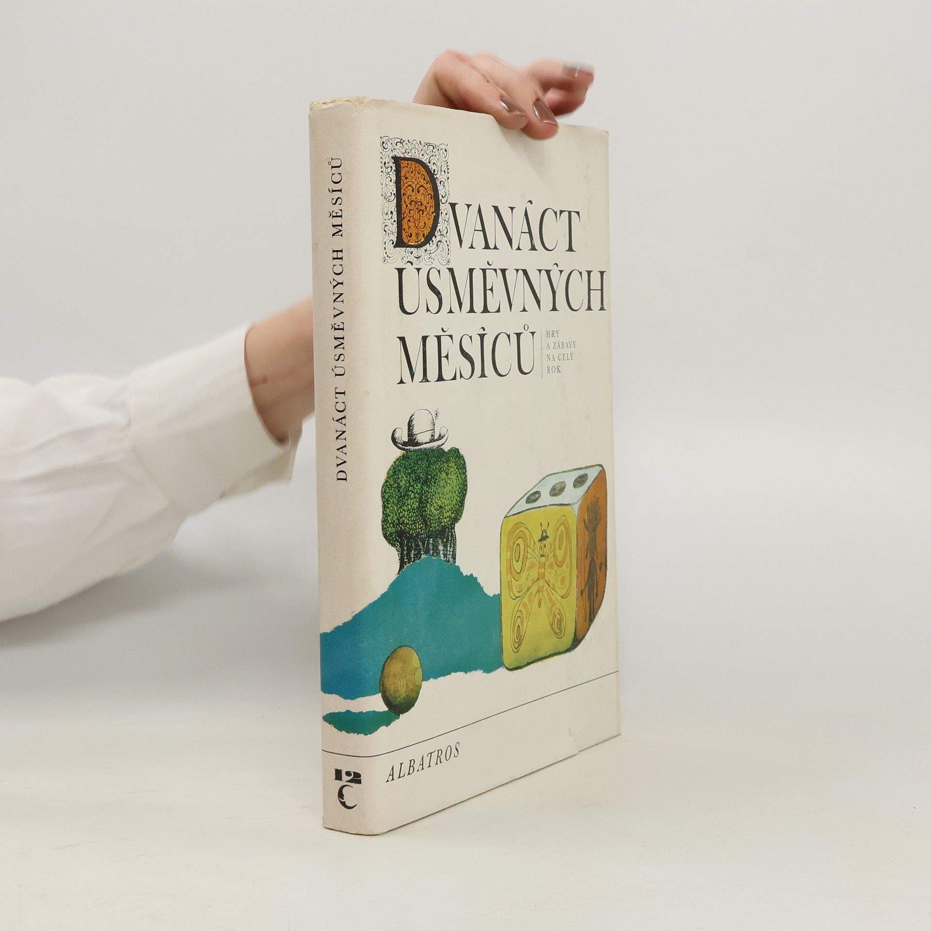 Kolektív autorov Dvanáct úsměvných měsíců