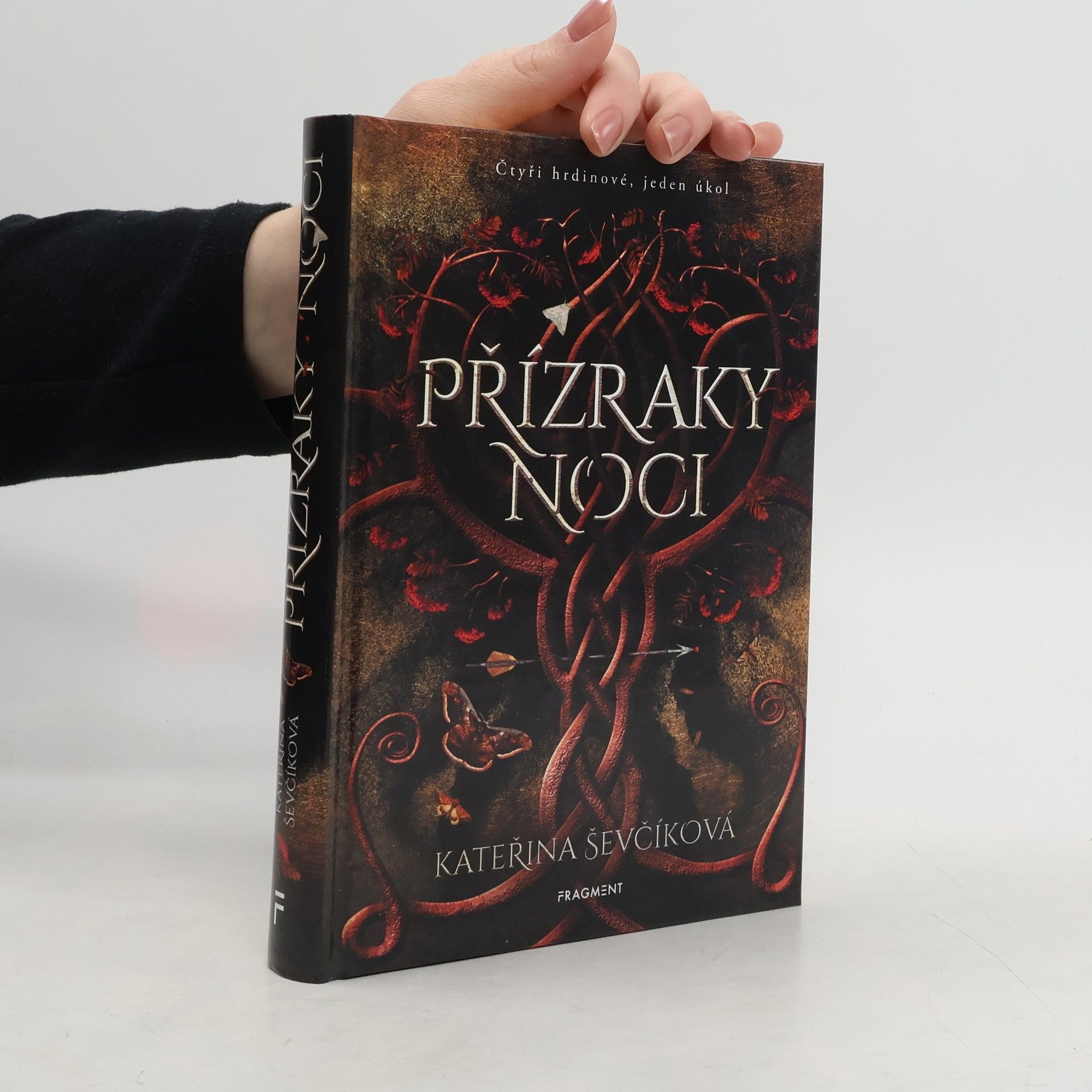Kateřina Ševčíková Přízraky noci