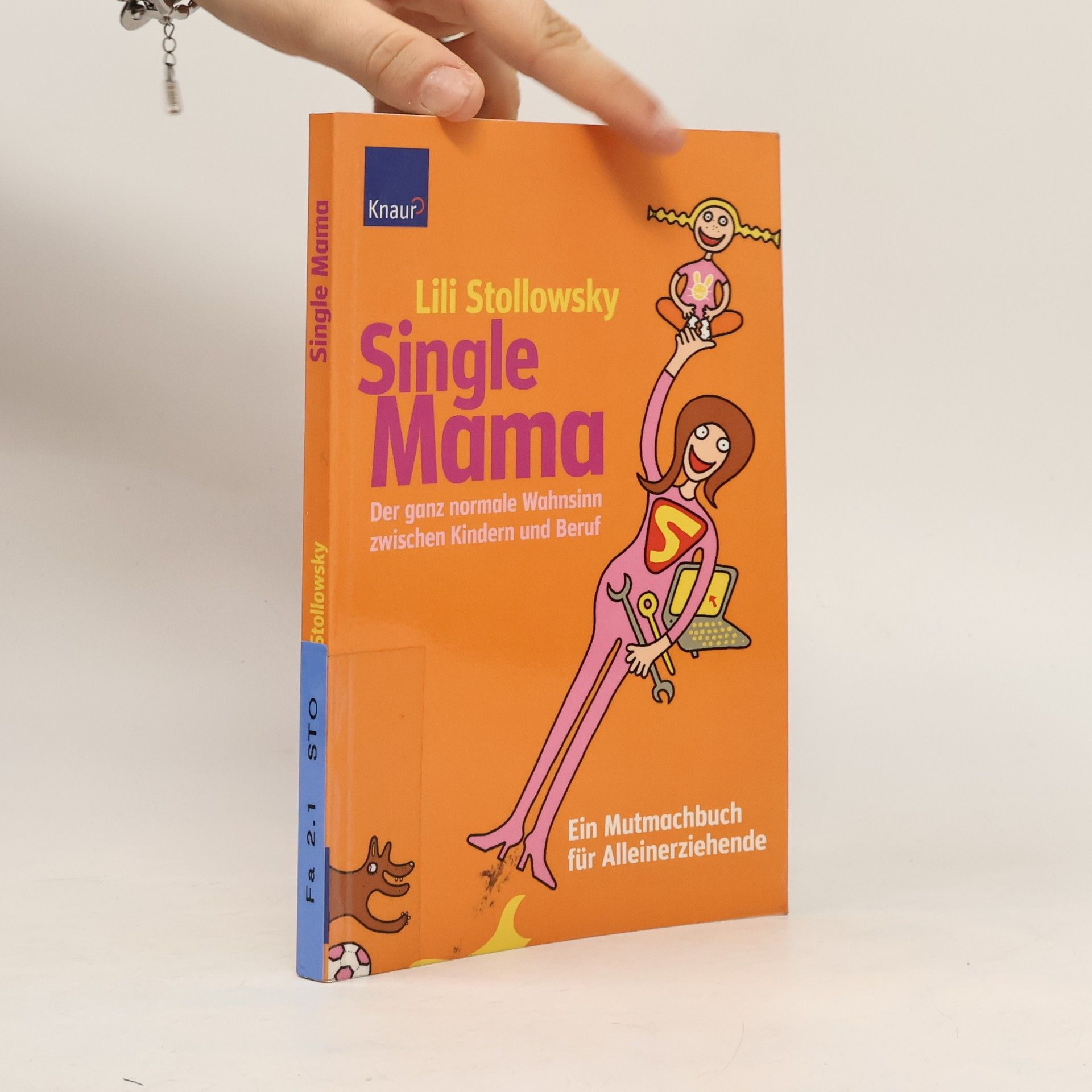 Lili Stollowsky Single Mama