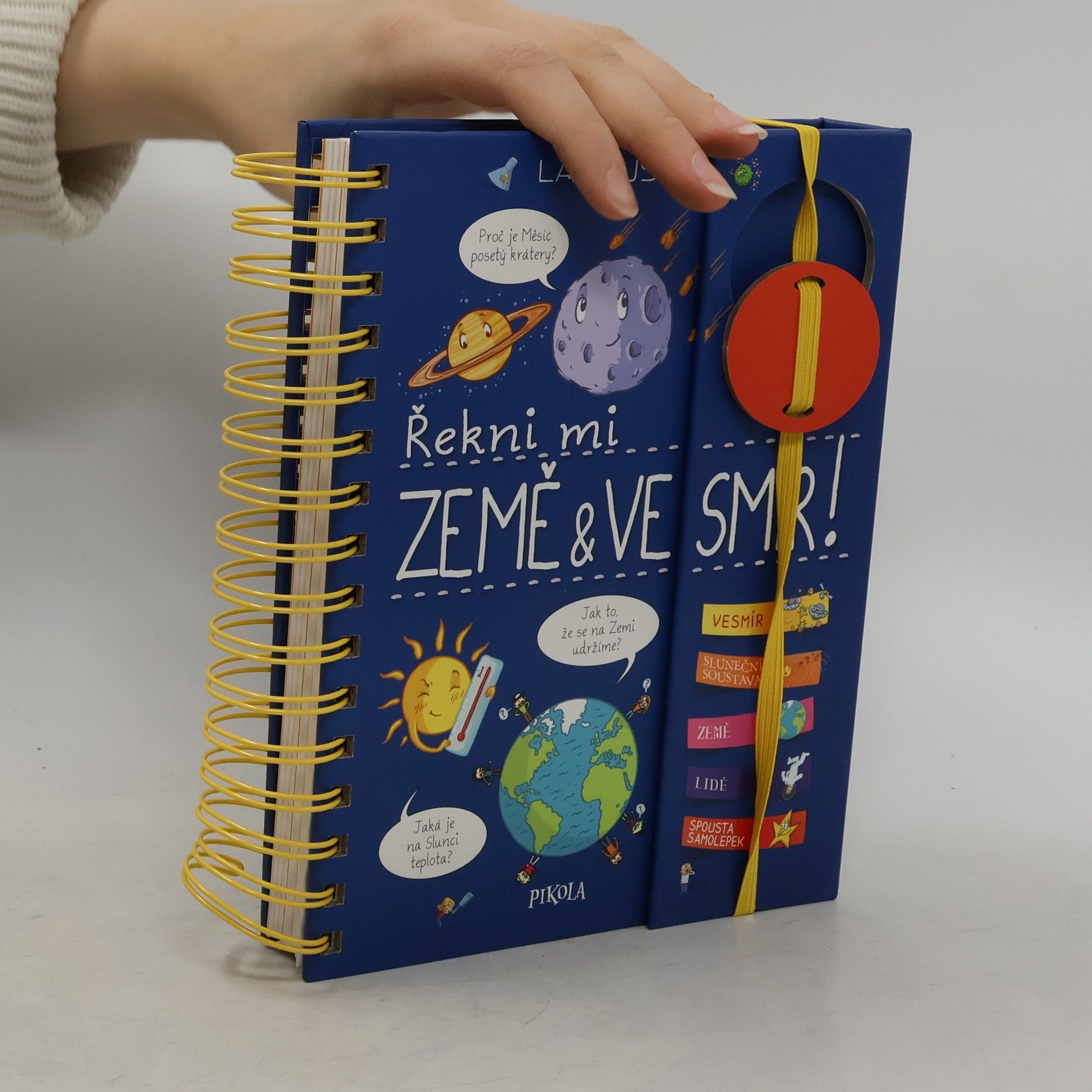 Kolektiv autorů Řekni mi: Země & Vesmír!