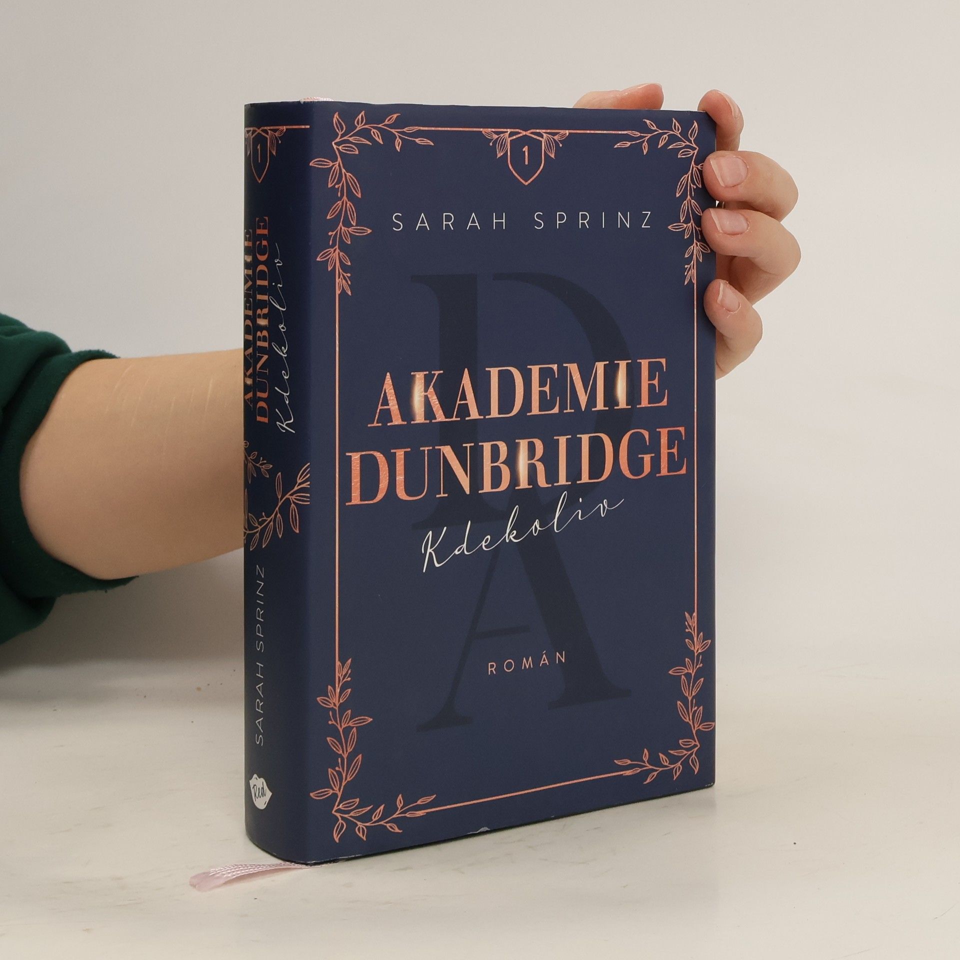 Sarah Sprinz Akademie Dunbridge. Kdekoliv