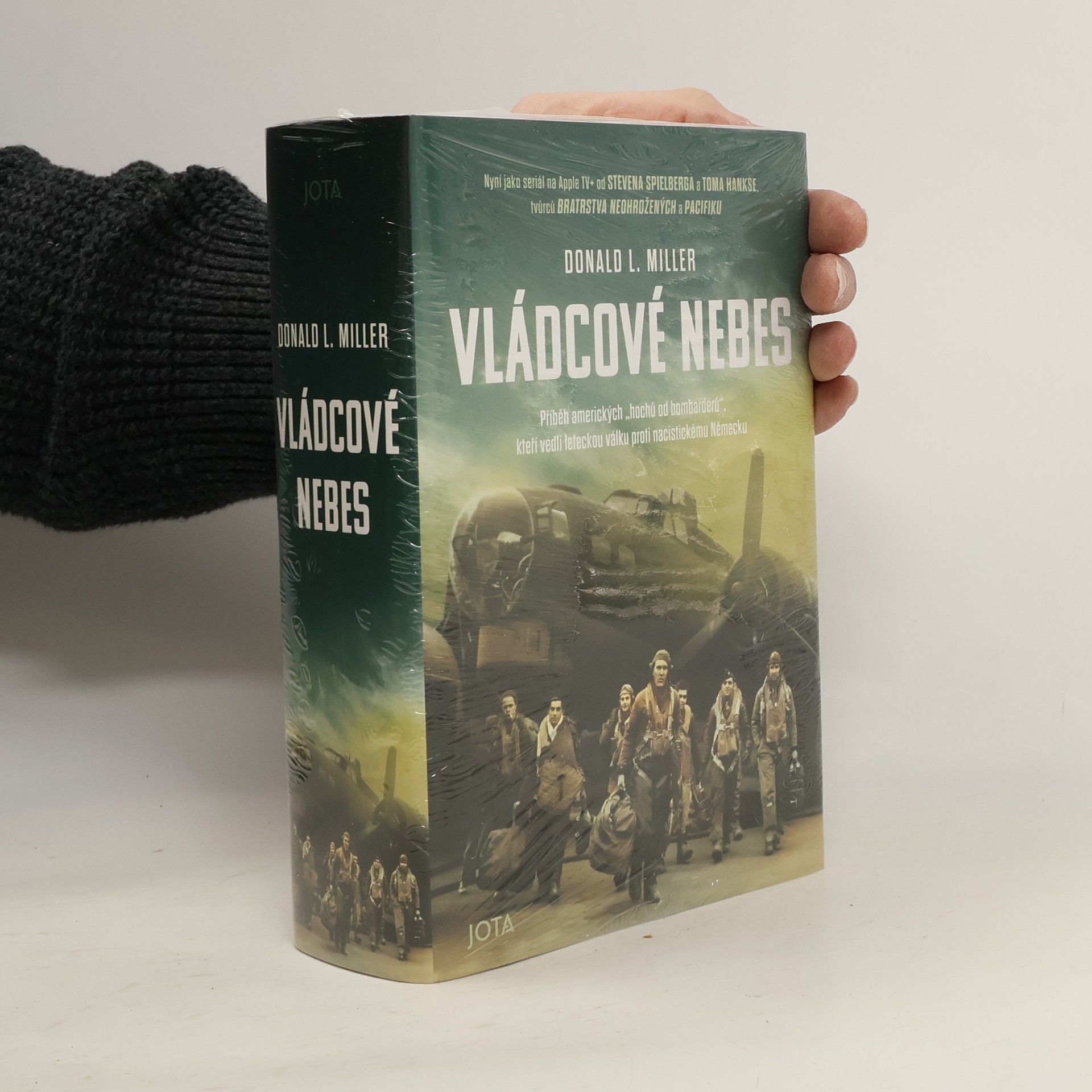 Donald L. Miller Vládcové nebes
