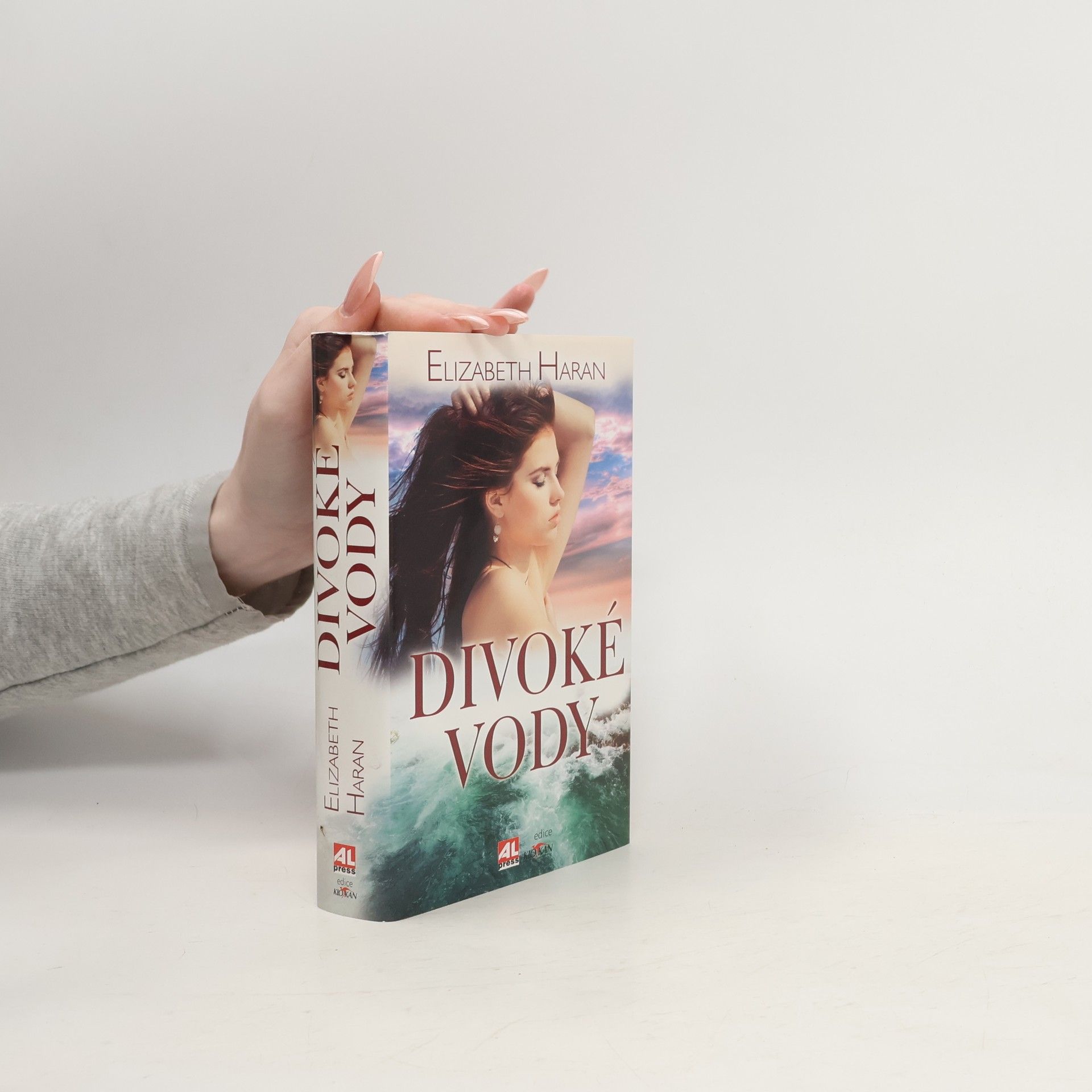 Elizabeth Haran Divoké vody