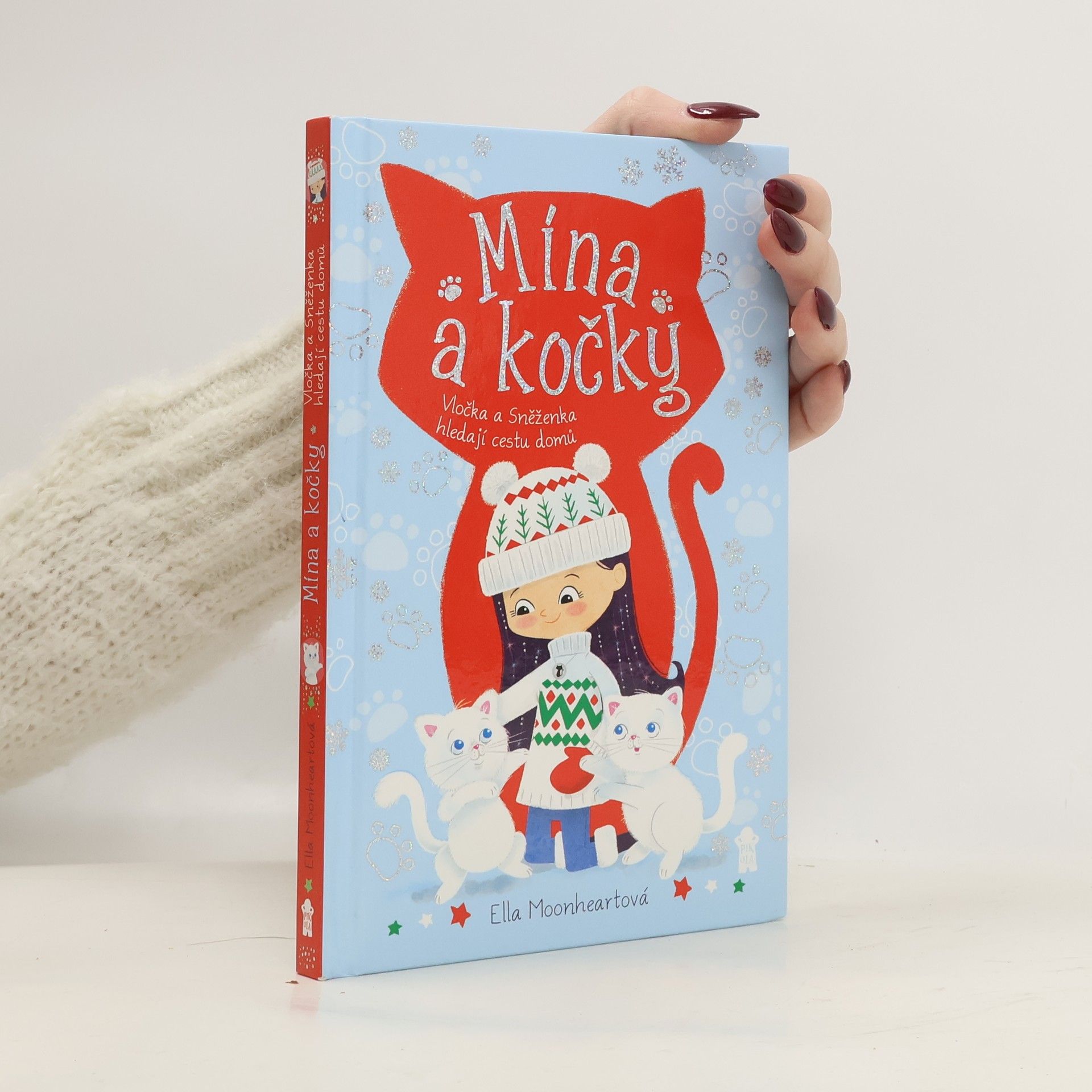 Vločka a Sněženka hledají cestu domů