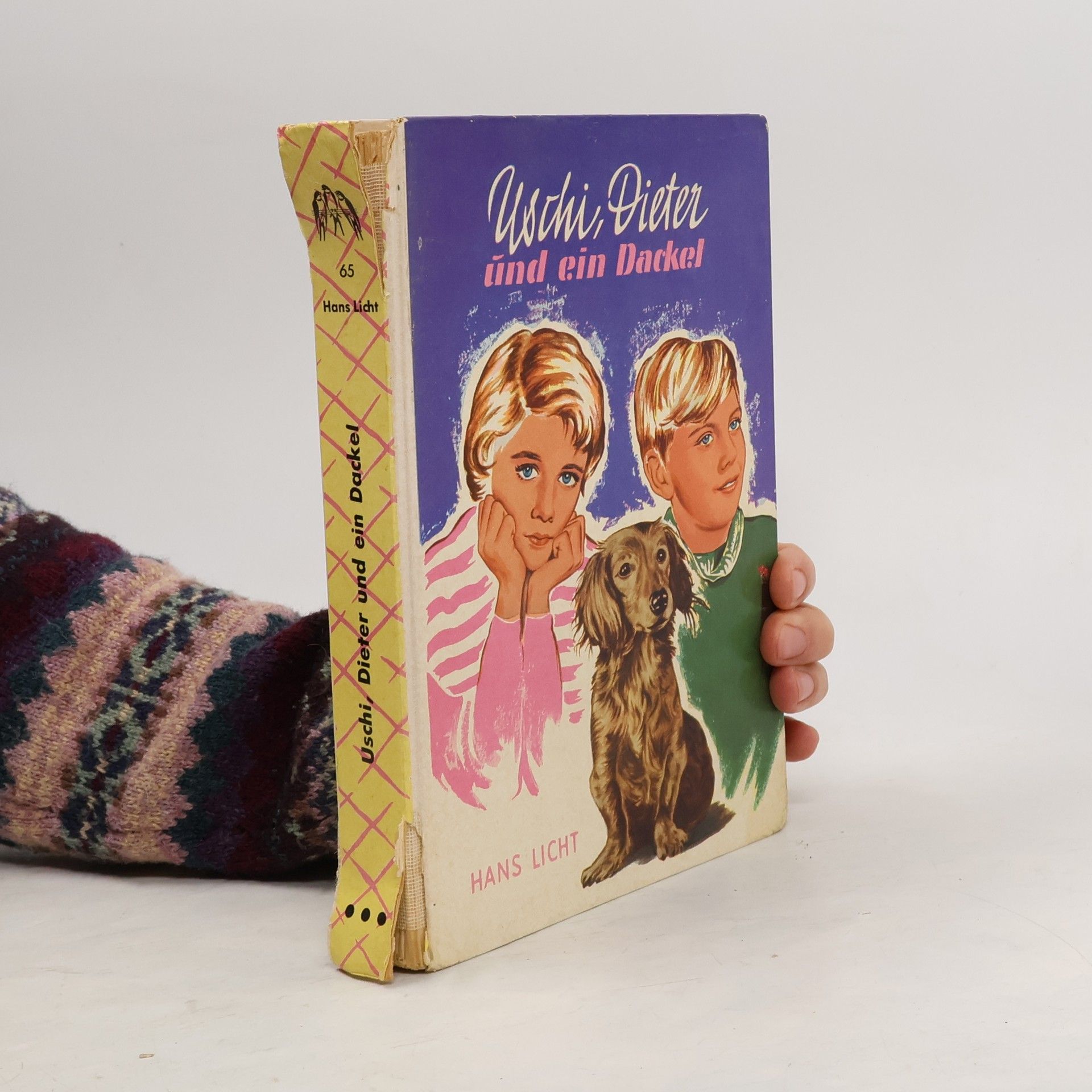 Uschi, Dieter und ein Dackel