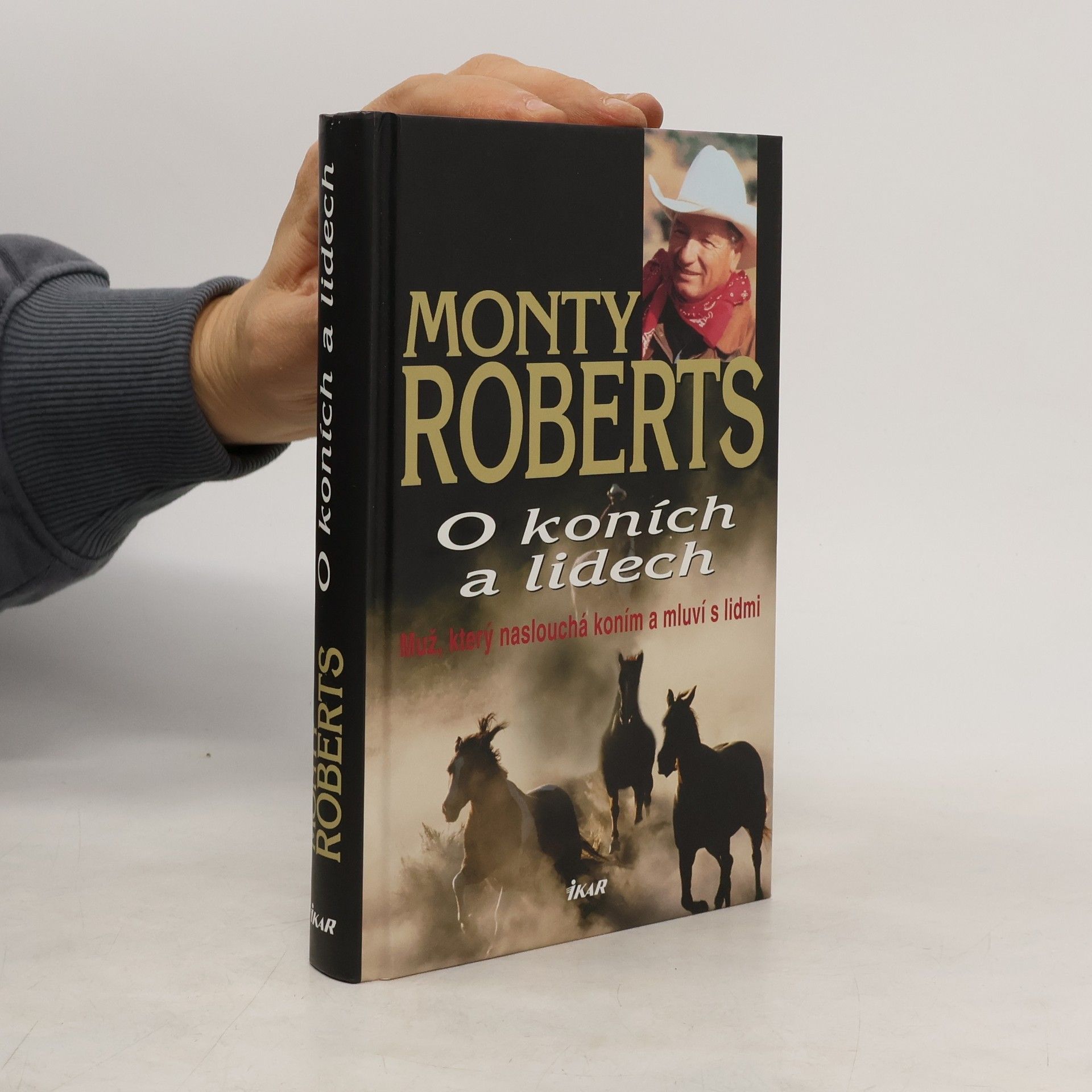 O koních a lidech : muž, který naslouchá koním a mluví s lidmi