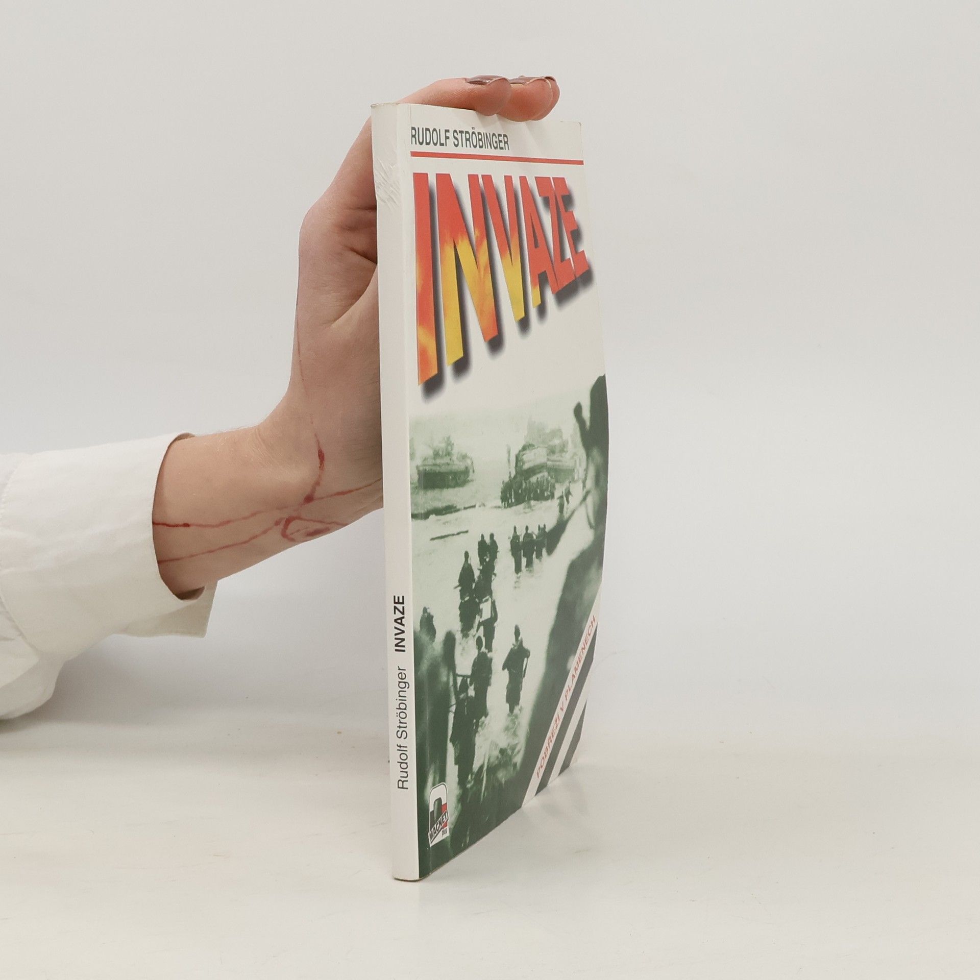 Invaze. Pobřeží v plamenech