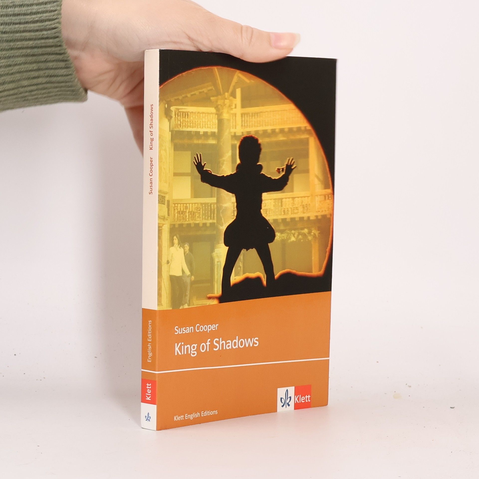 Susan Cooper King of Shadows