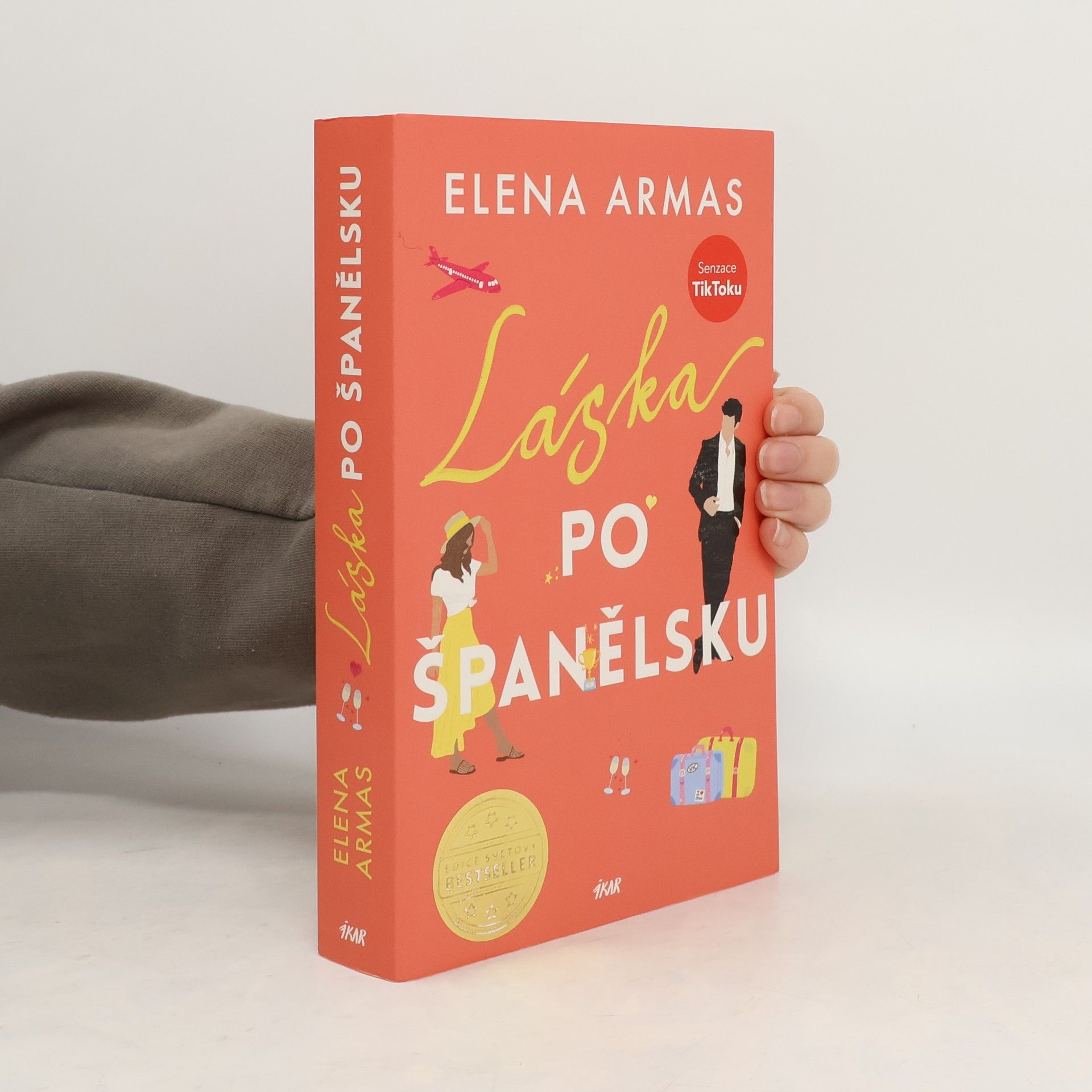 Elena Armas Láska po španělsku