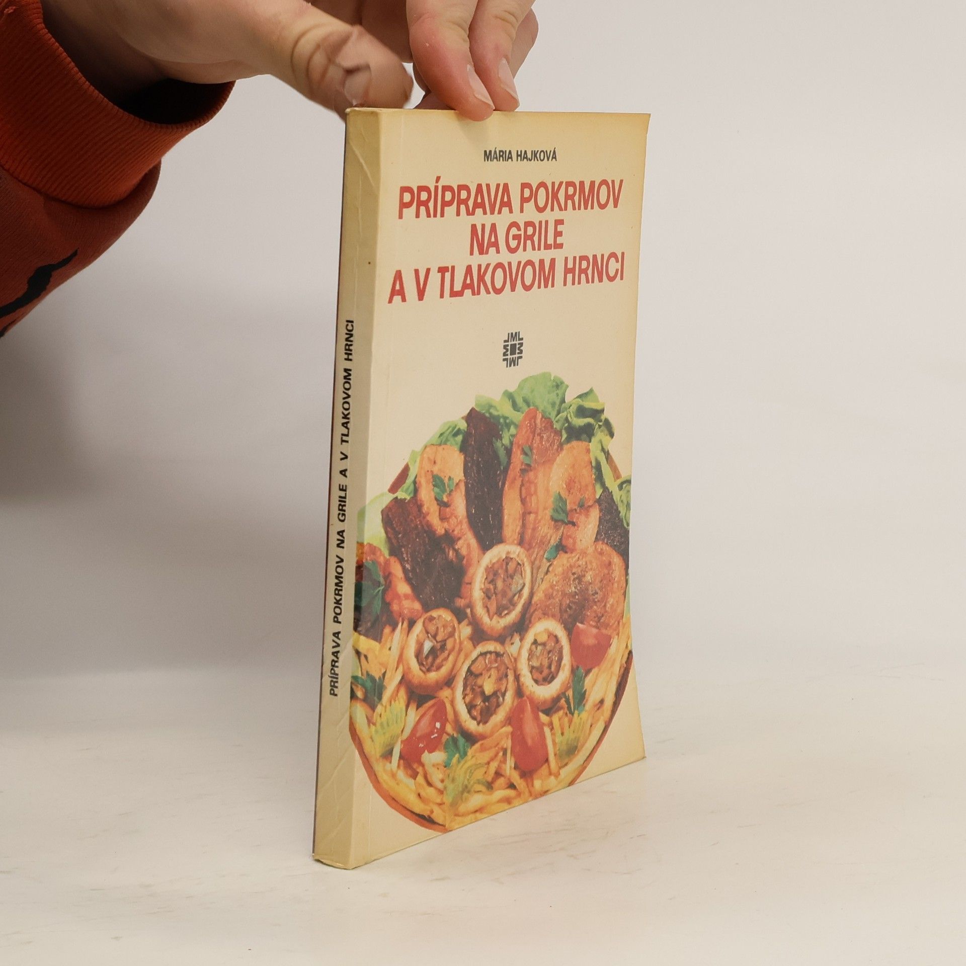 Príprava pokrmov na grile a v tlakovom hrnci