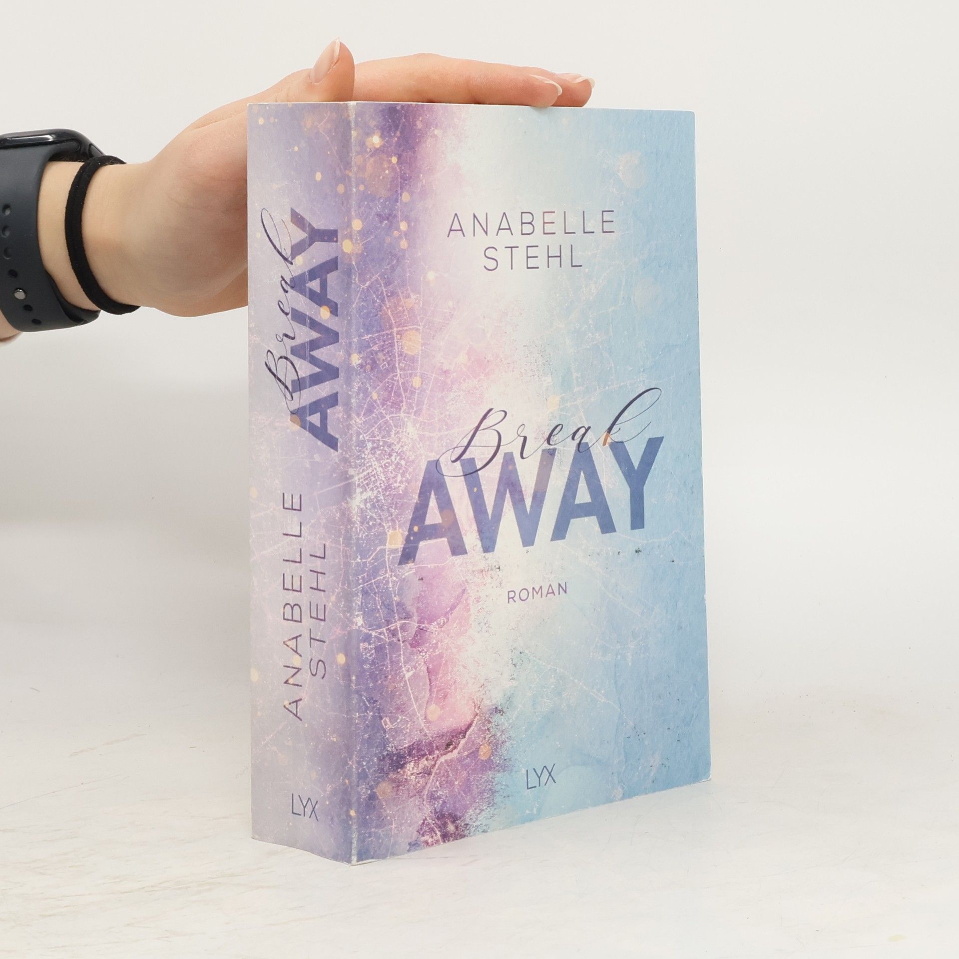 Anabelle Stehl Breakaway