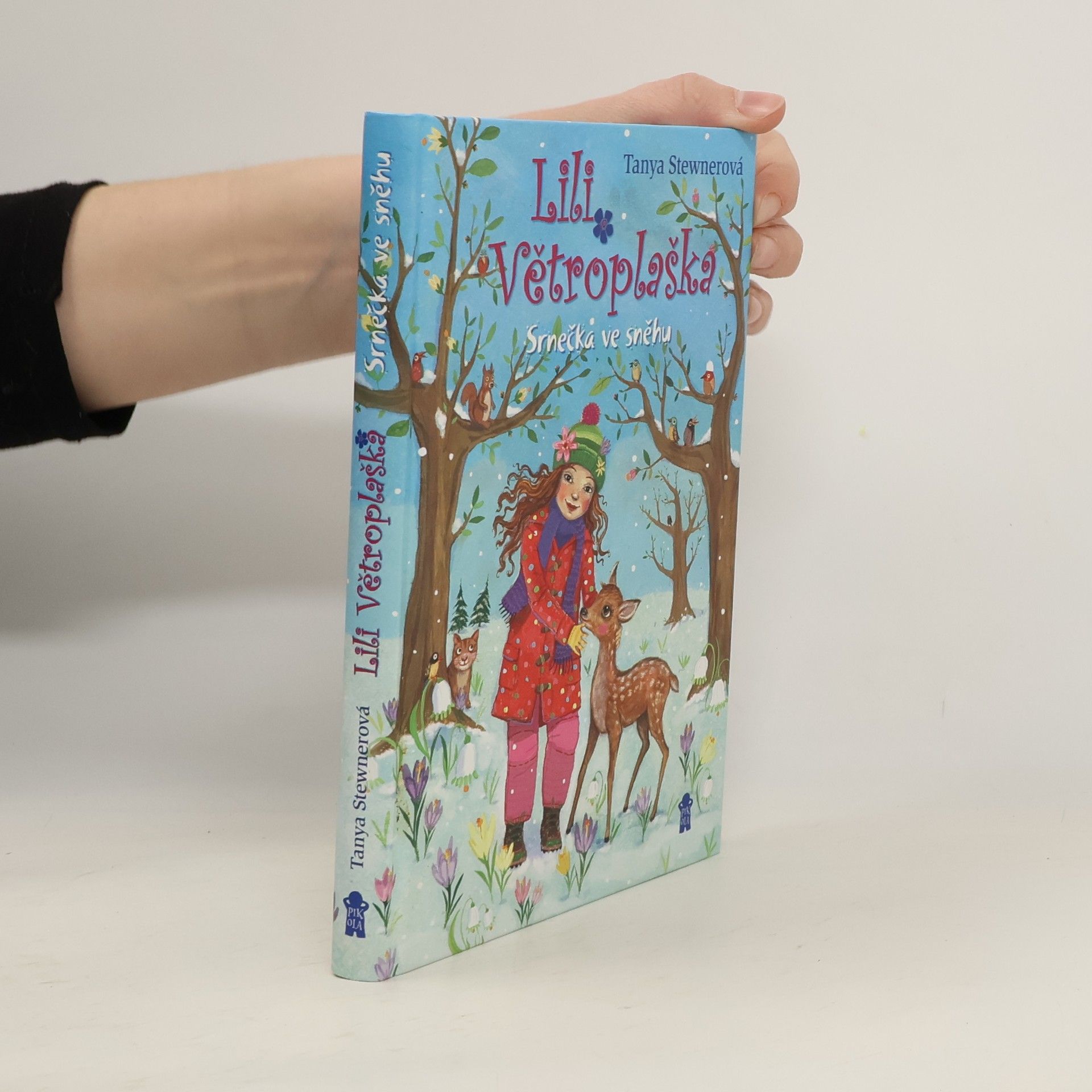 Tanya Stewner Lili Větroplaška. Srnečka ve sněhu