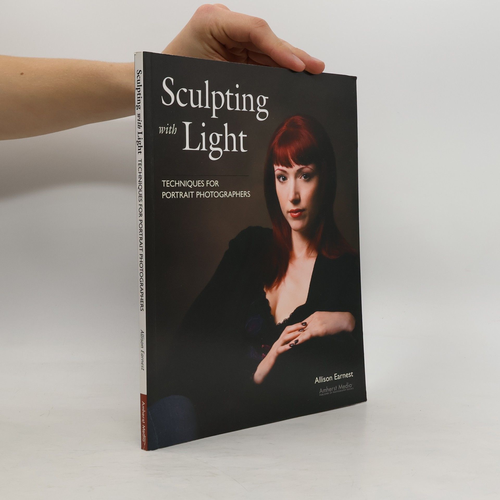 Allison Earnest Sculpting with Light