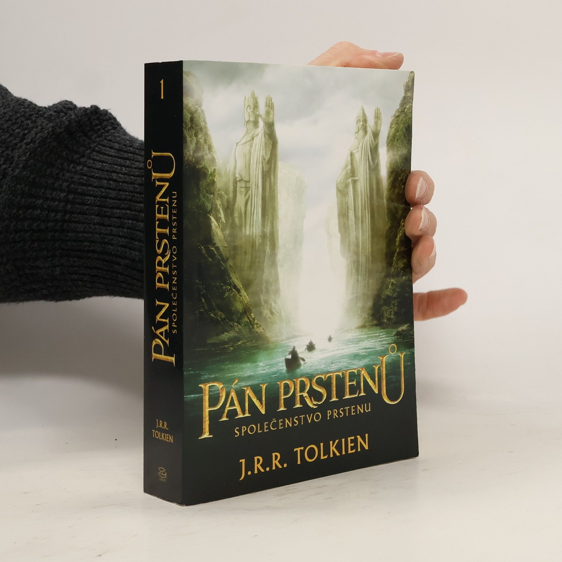 Pán prstenů. Společenstvo prstenu