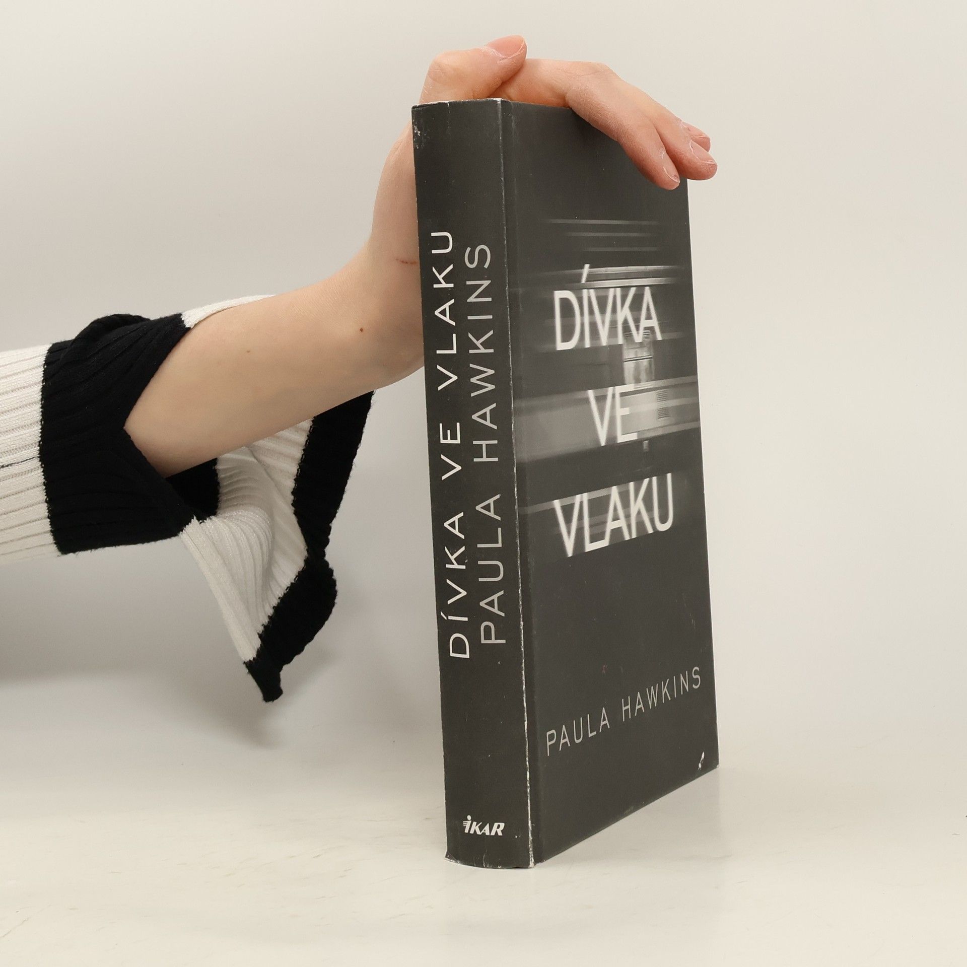 Paula Hawkins Dívka ve vlaku