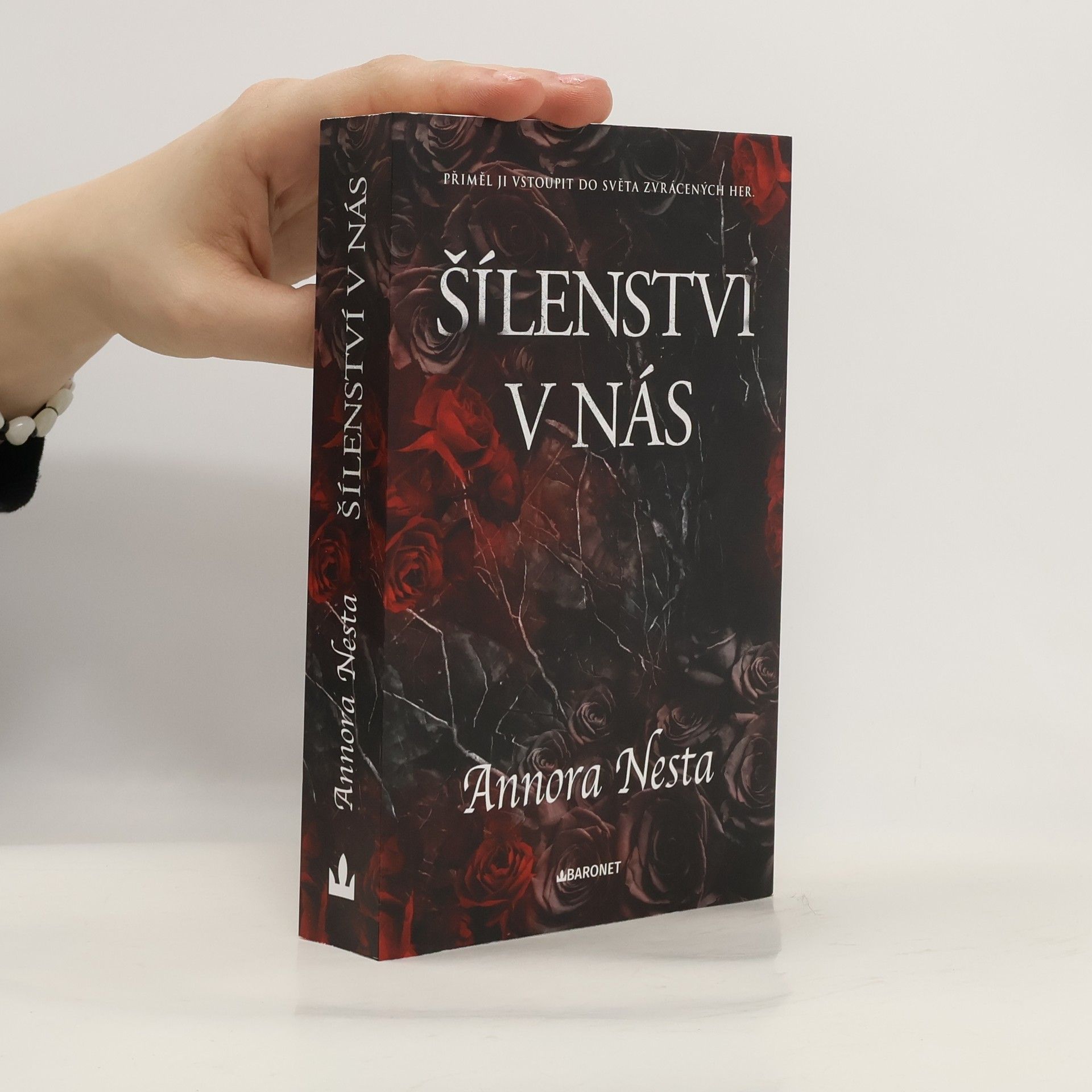 Annora Nesta Šílenství v nás