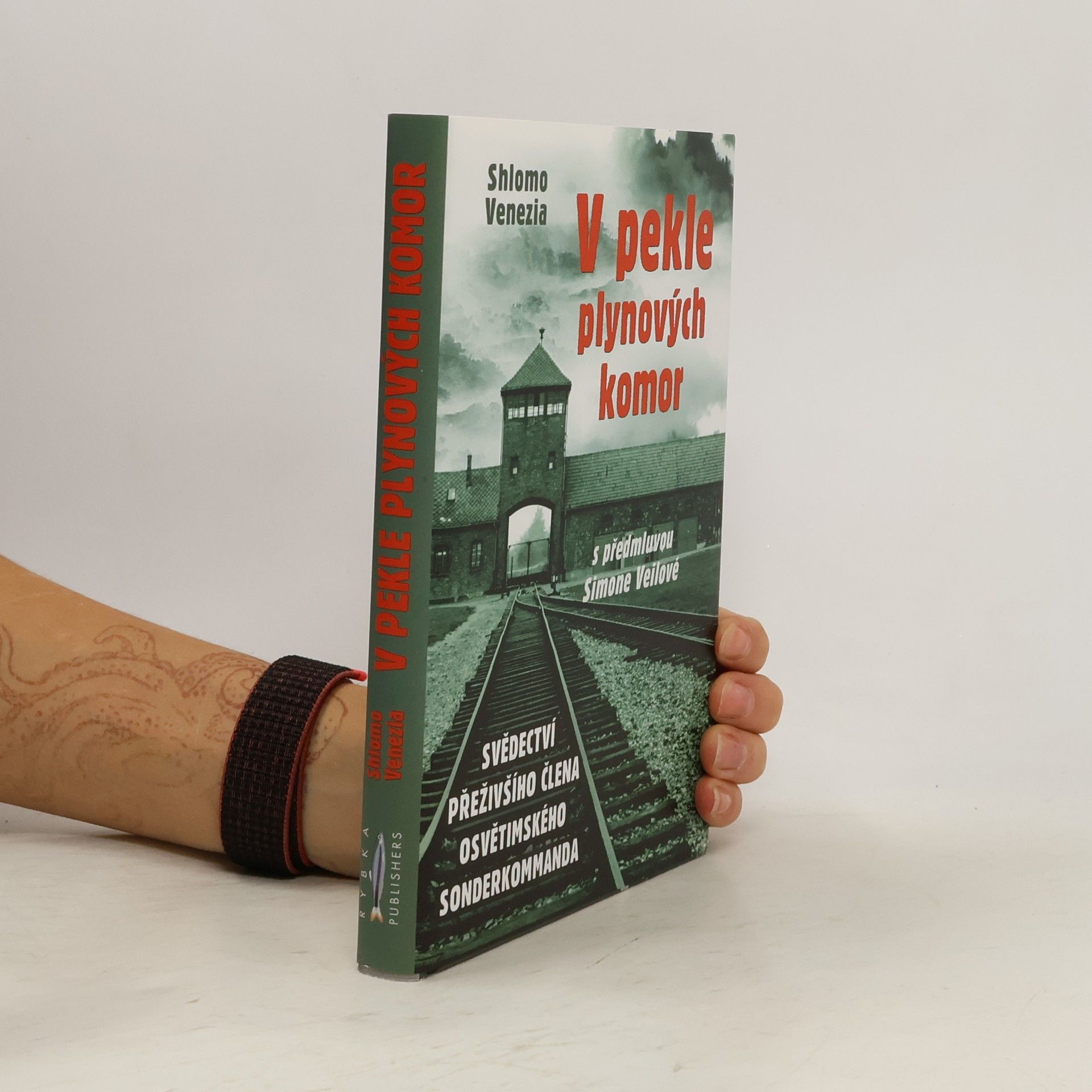 Shlomo Venezia V pekle plynových komor