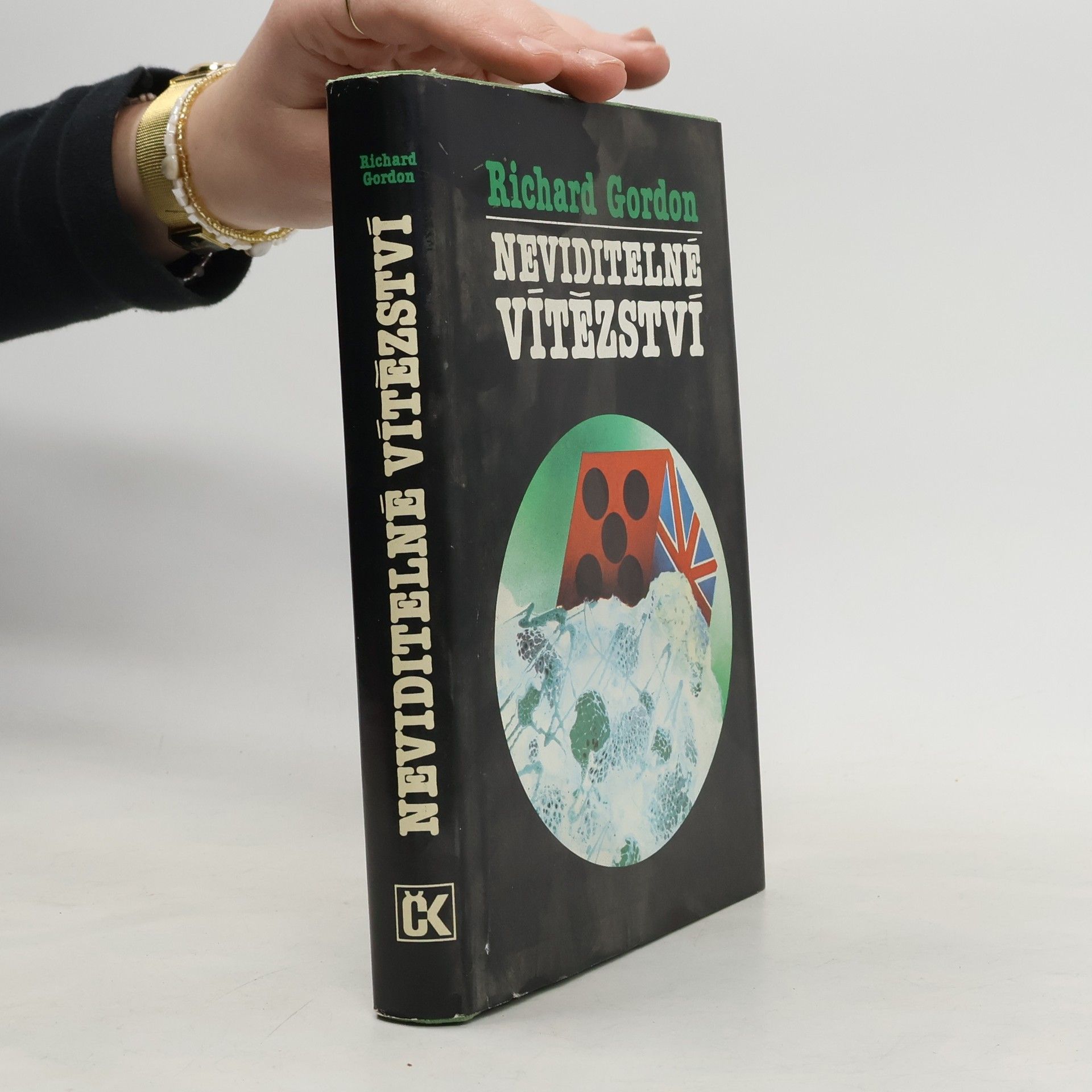 Stuart Gordon Neviditelné vítězství