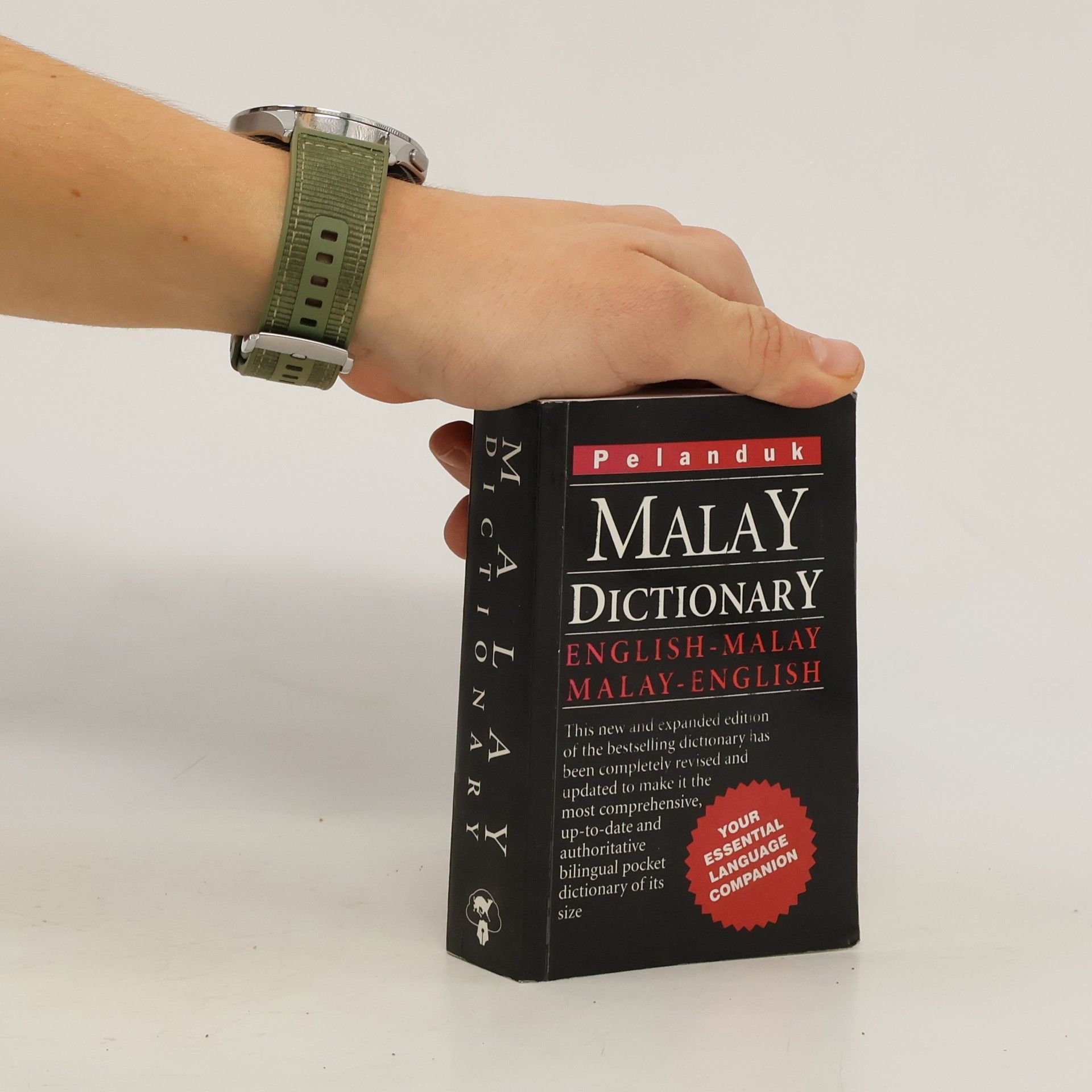 Othman Sulaiman Pelanduk Pocket Malay Dictionary