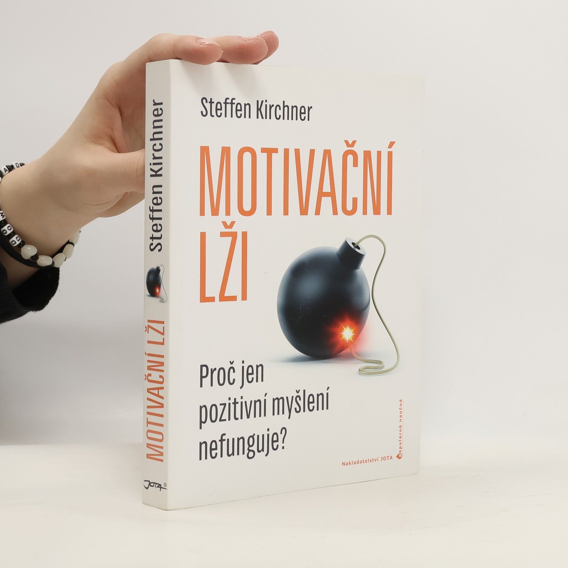 Motivační lži: Proč jen pozitivní myšlení nefunguje?