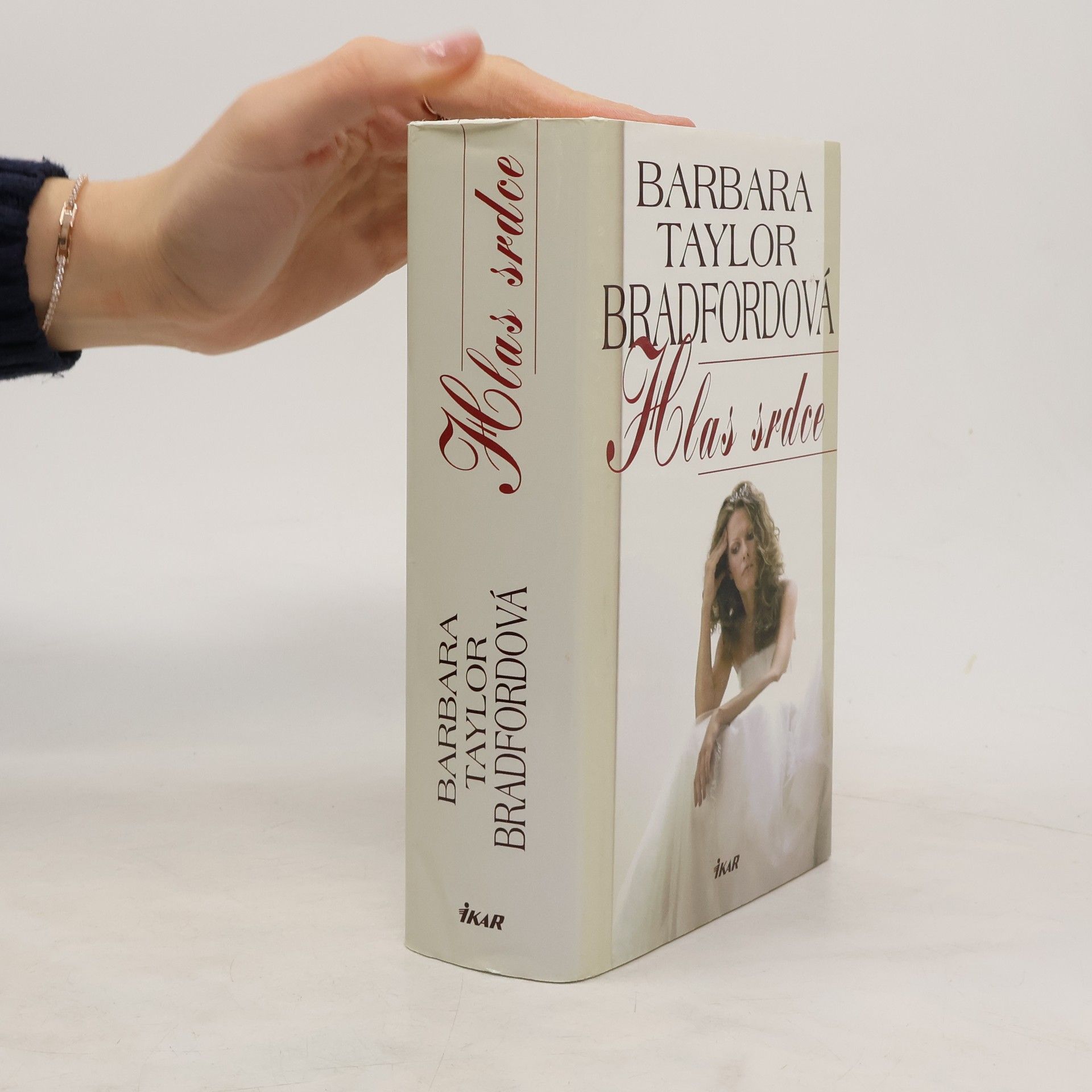 Barbara Taylor Bradford Hlas srdce