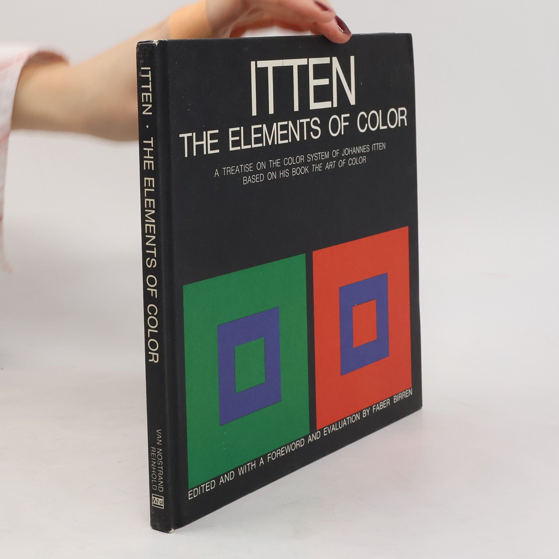 A Basic Color Library: The Elements of Color