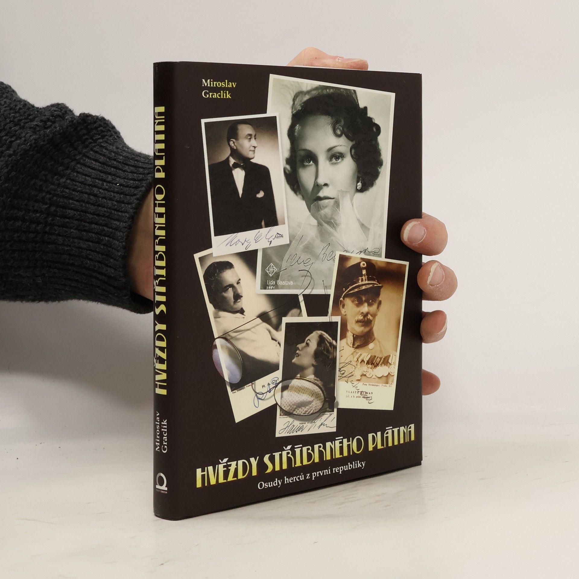 Miroslav Graclík Hvězdy stříbrného plátna. Osudy 40 herců první republiky