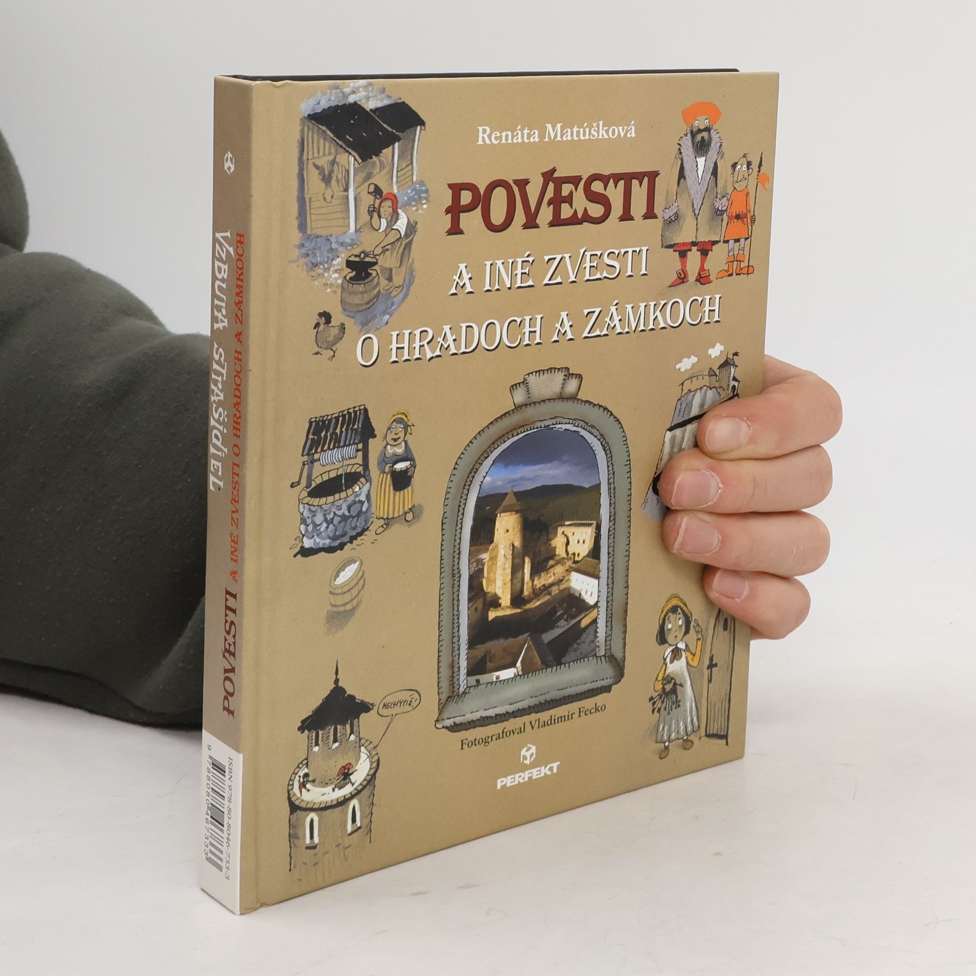 Jiří Holub Povesti a iné zvesti o hradoch a zámkoch / Vzbura strašidiel