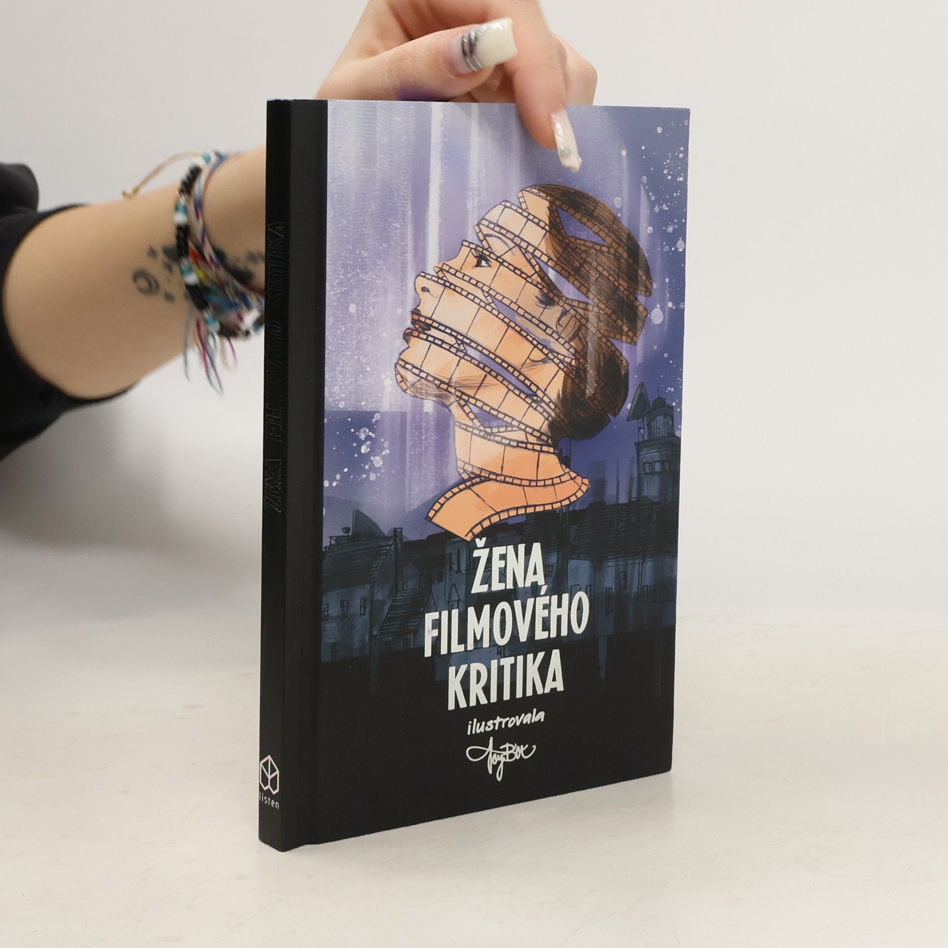 ToyBox Žena filmového kritika