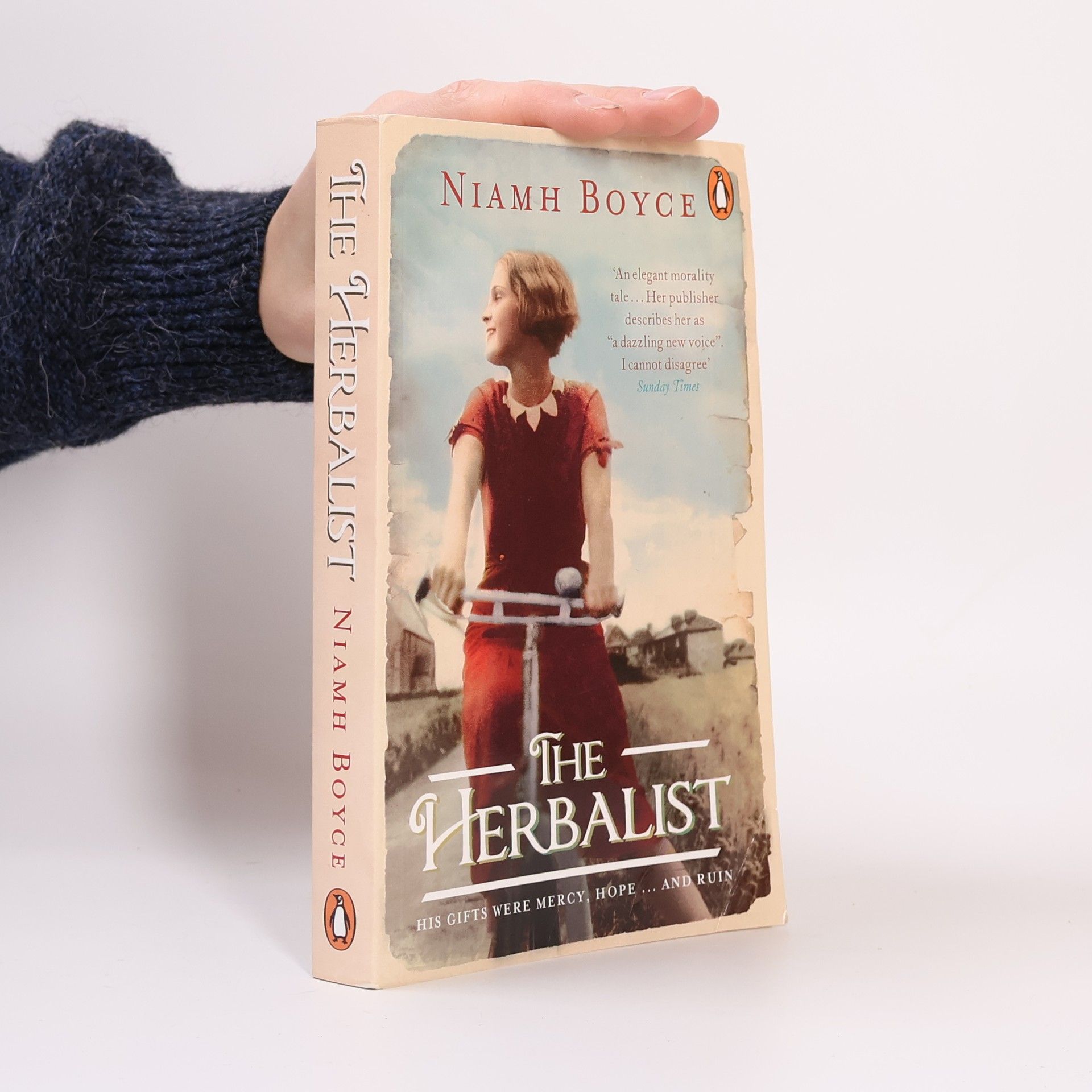 Niamh Boyce The Herbalist