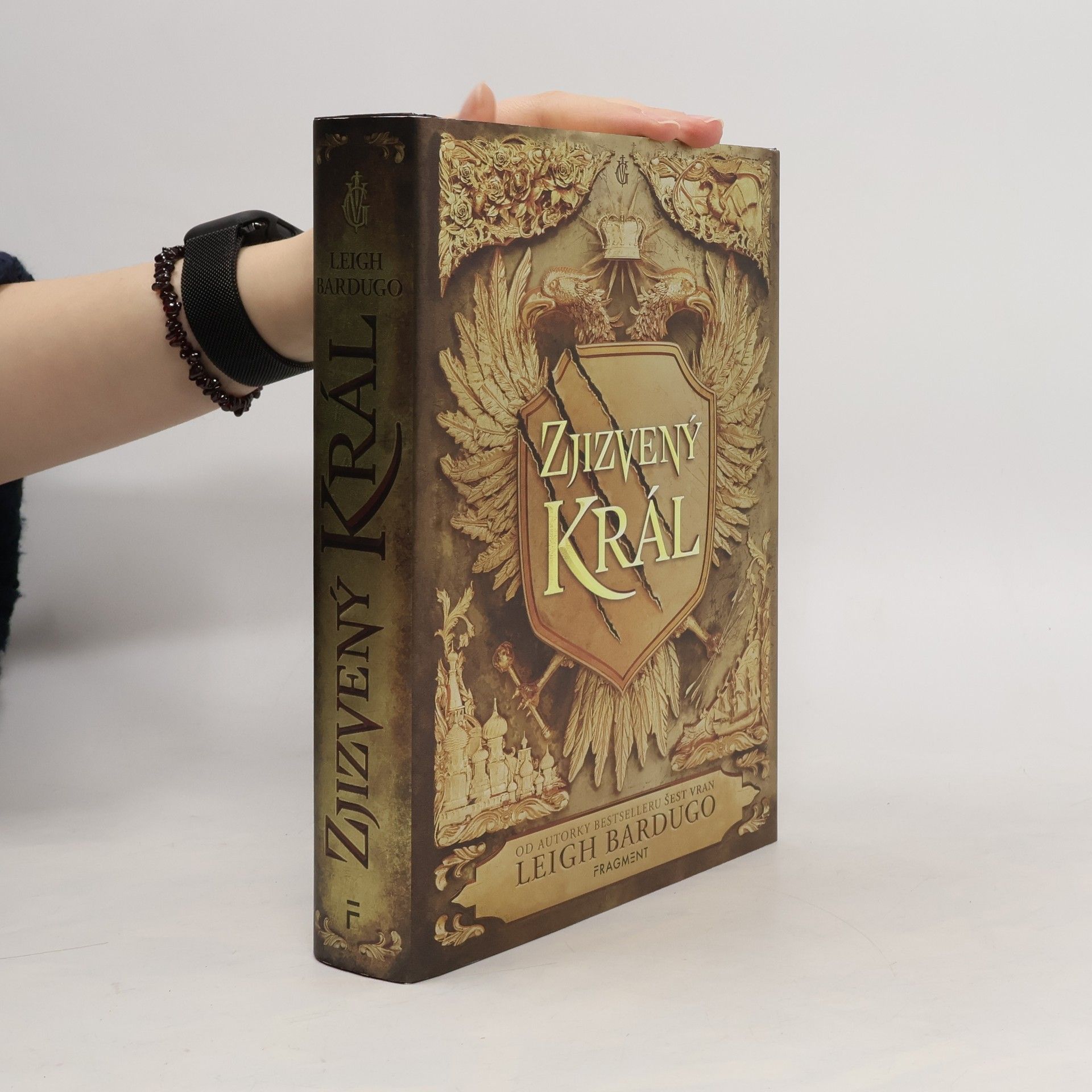 Leigh Bardugo Zjizvený král