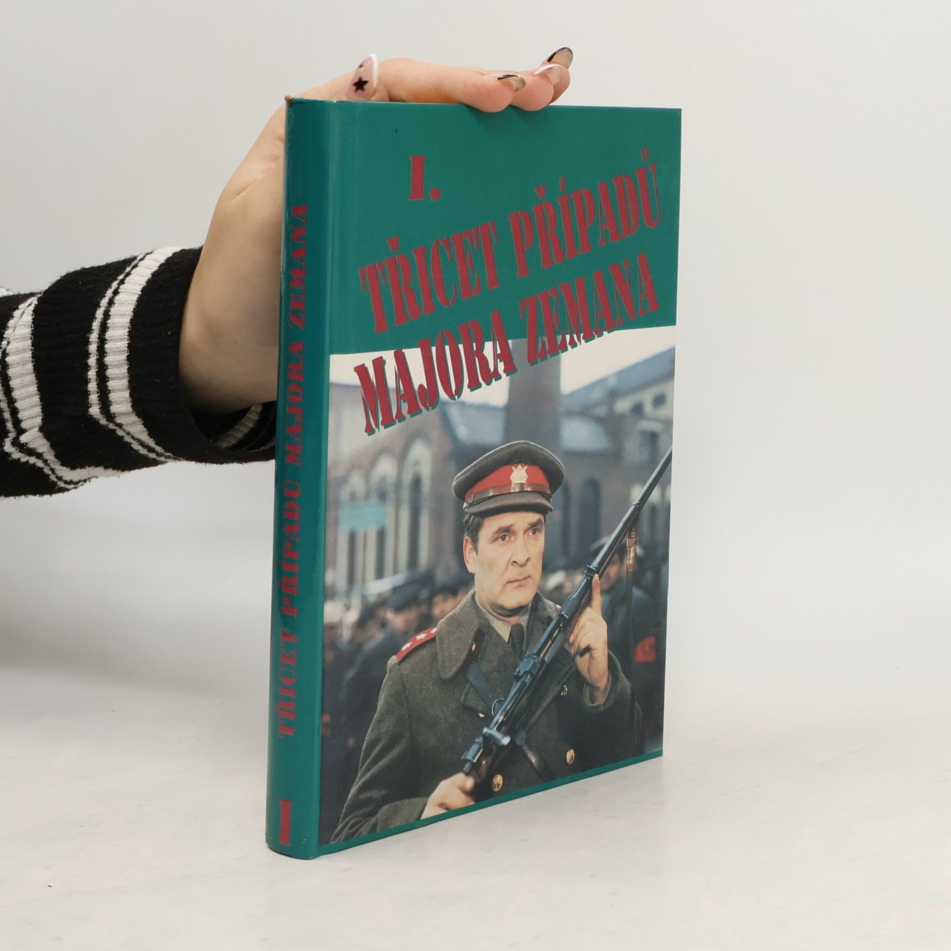Jiří Procházka Třicet případů majora Zemana. 1.díl