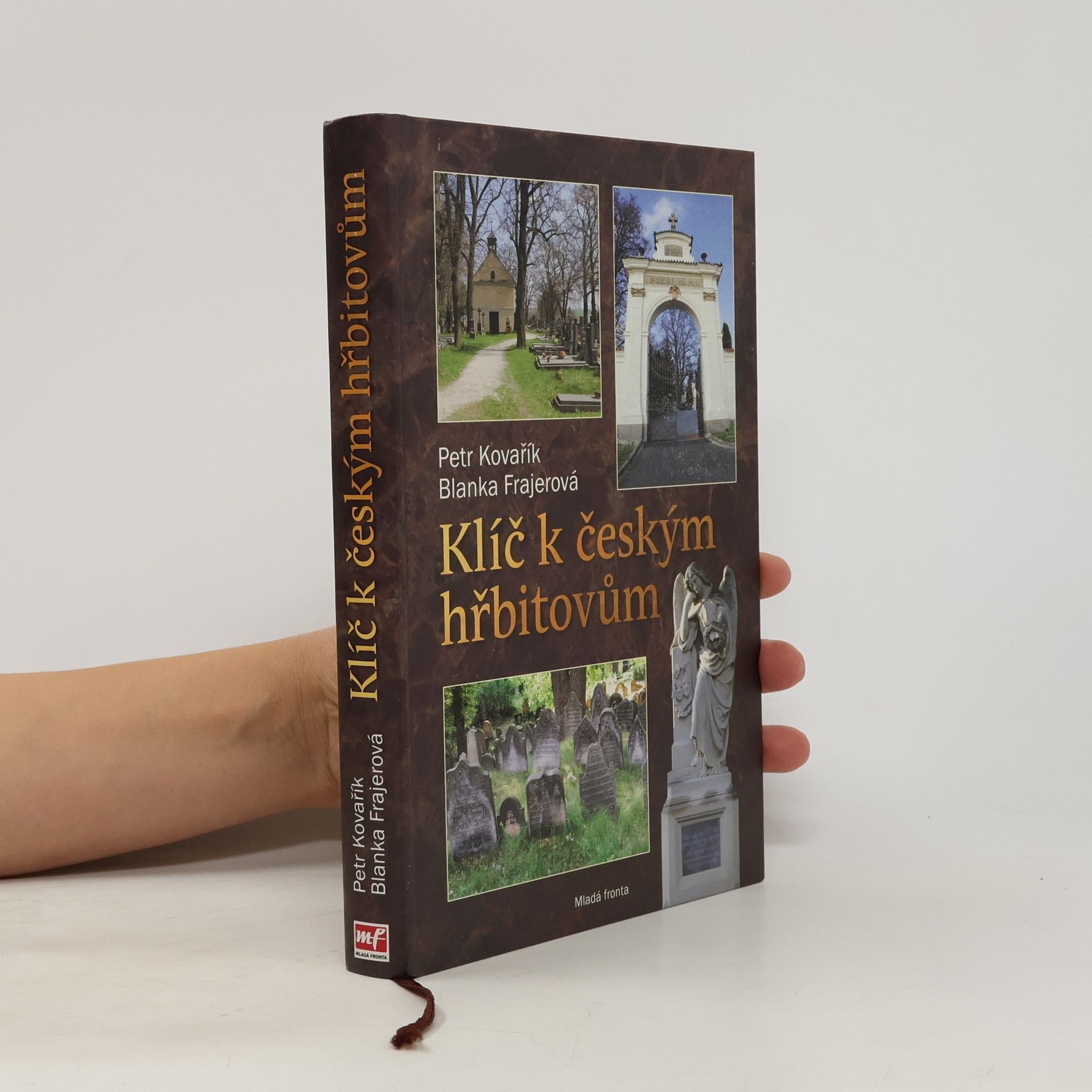 Petr Kovařík Klíč k českým hřbitovům