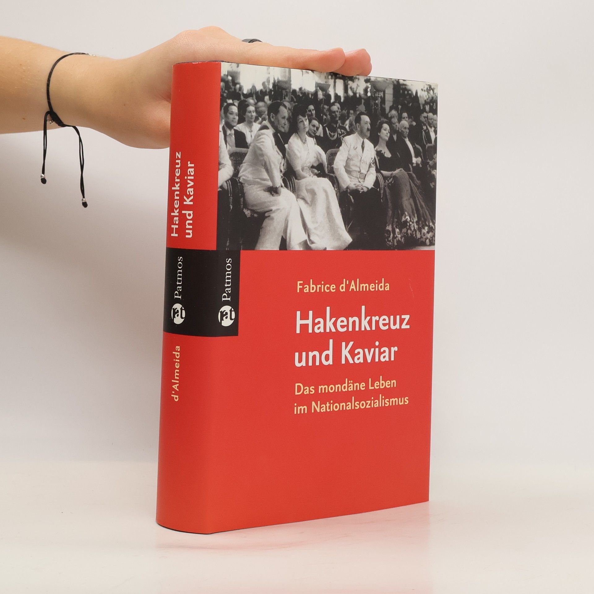 Fabrice d'. Almeida Hakenkreuz und Kaviar