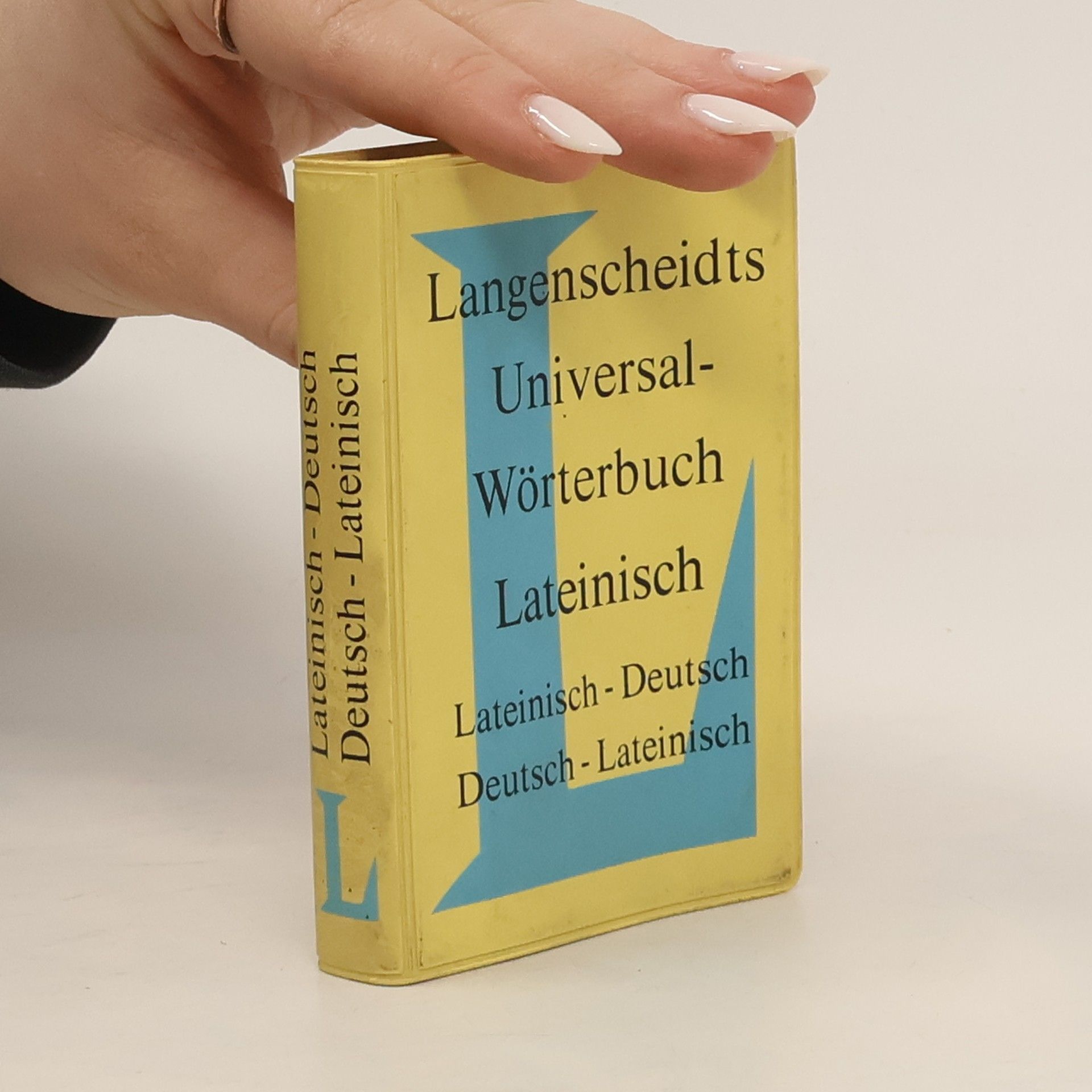 Ernst Erwin Lange-Kowal Langenscheidts Universal-Wörterbuch Latein