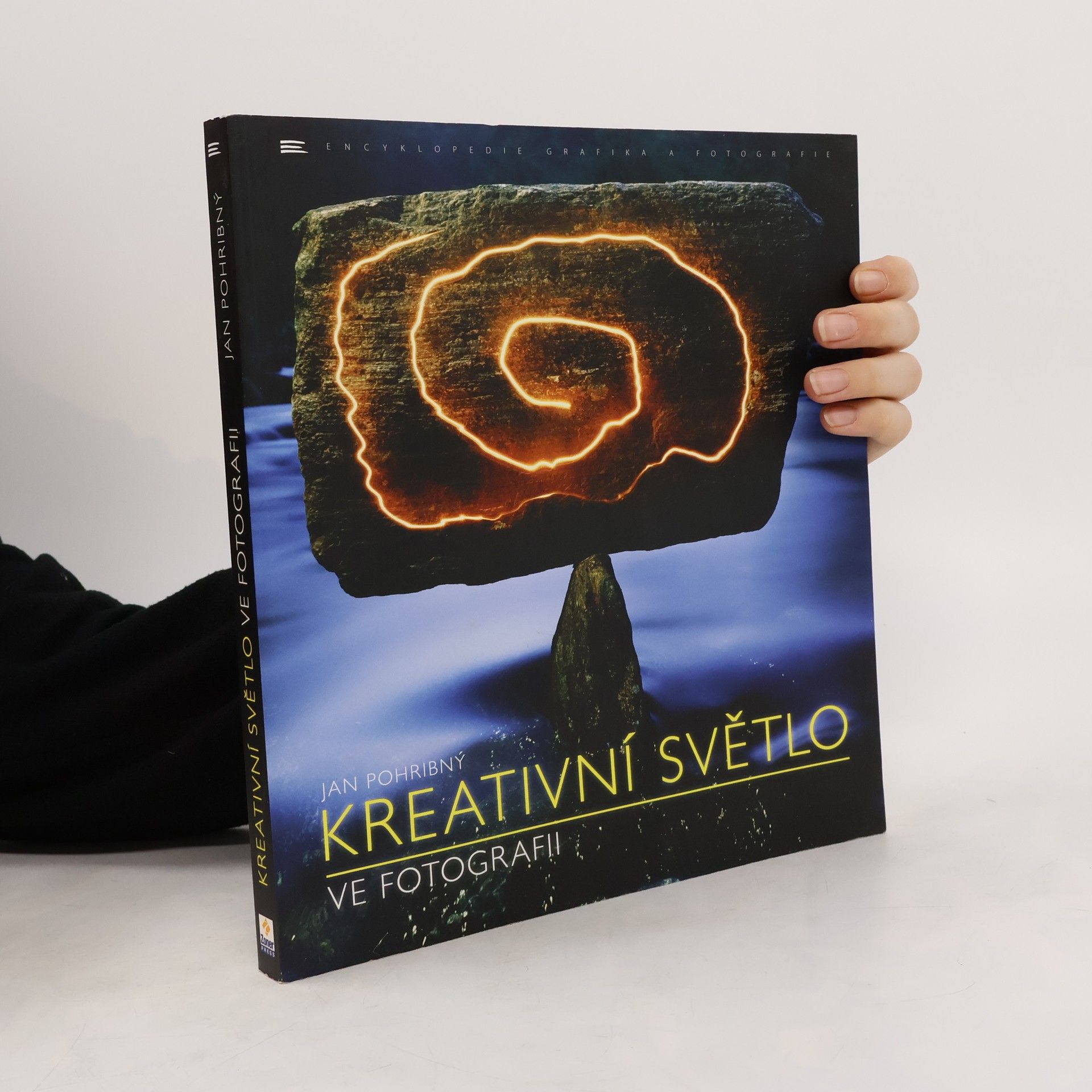Jan Pohribný Kreativní světlo ve fotografii